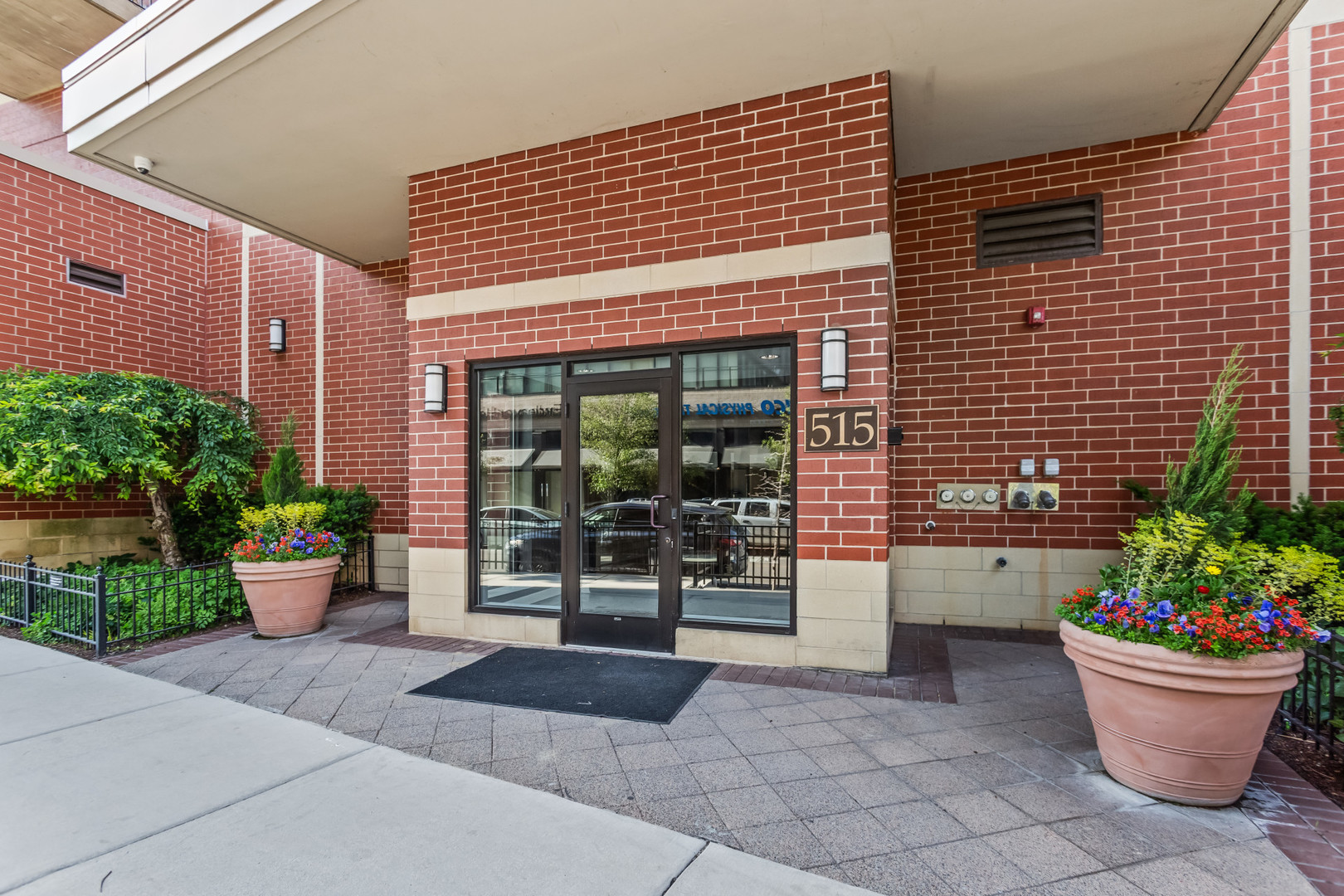 515 Main Street Unit: 401