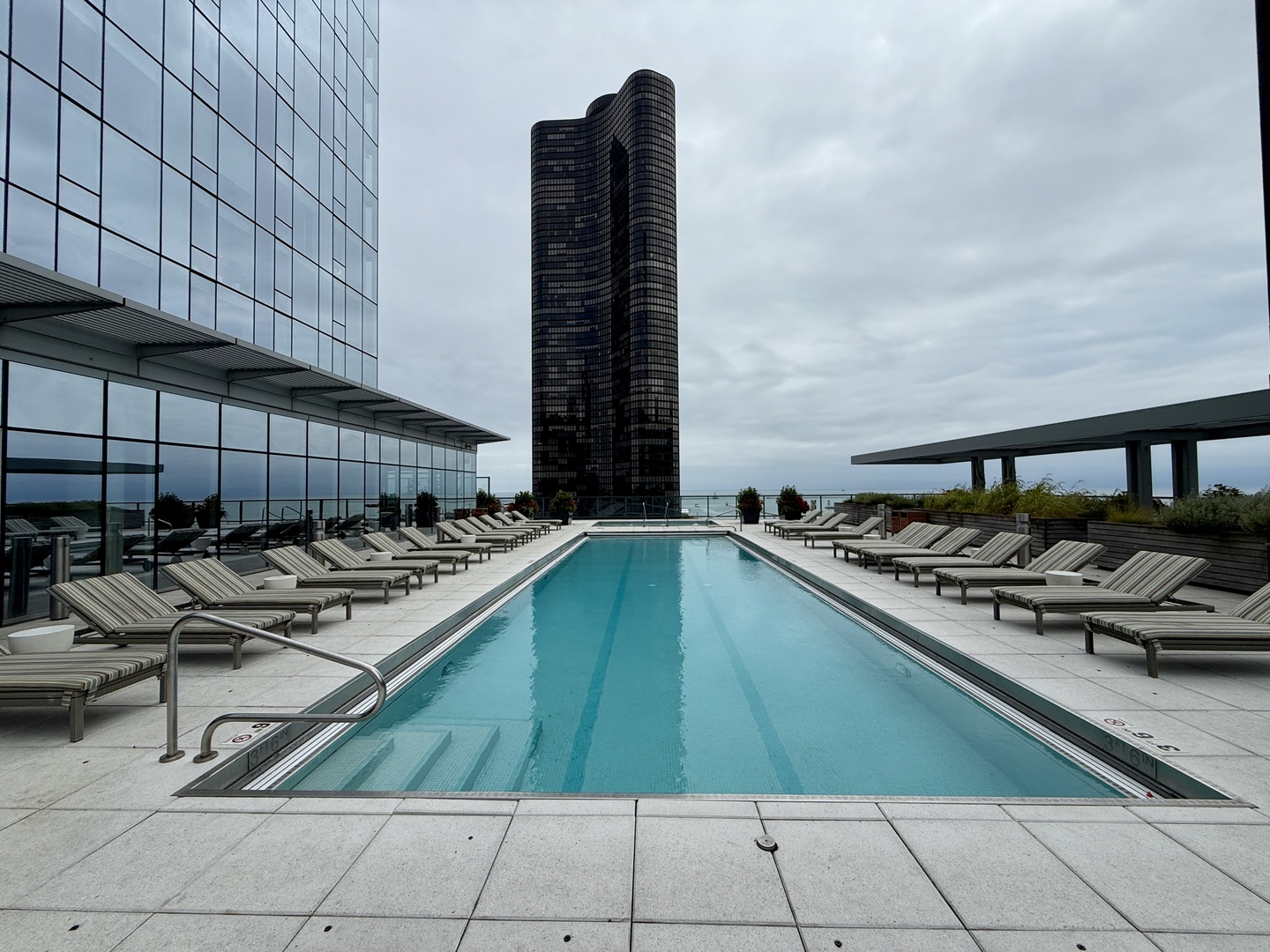 500 N Lake Shore Drive Unit: 1614