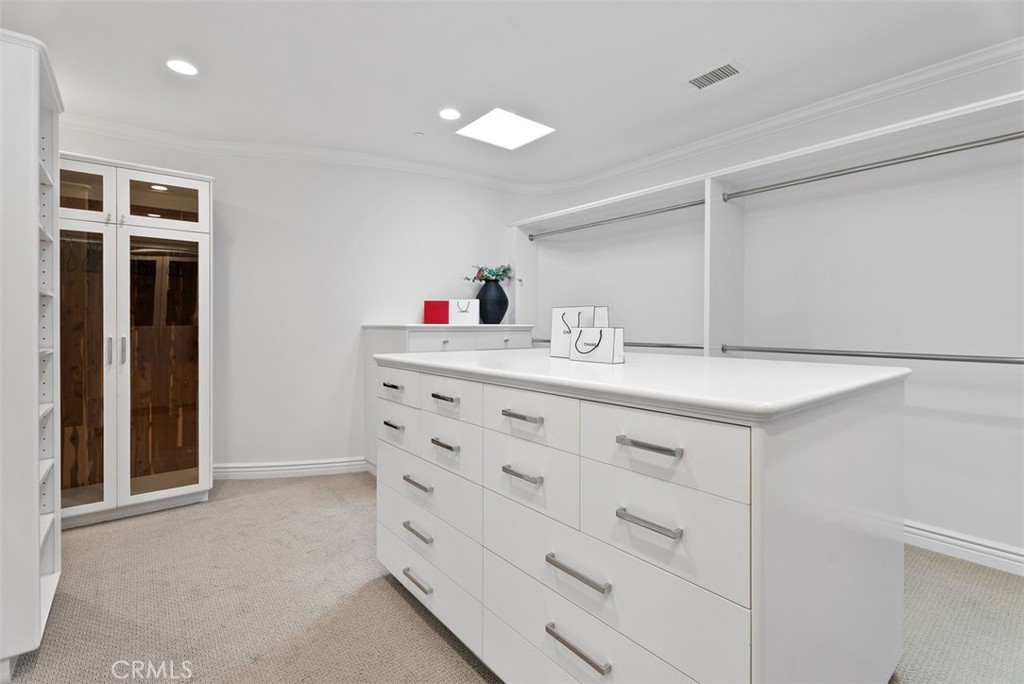 2 Gallery Place