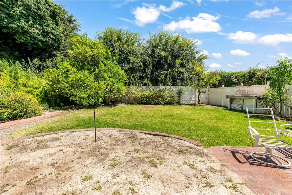 26546 Alicante Drive