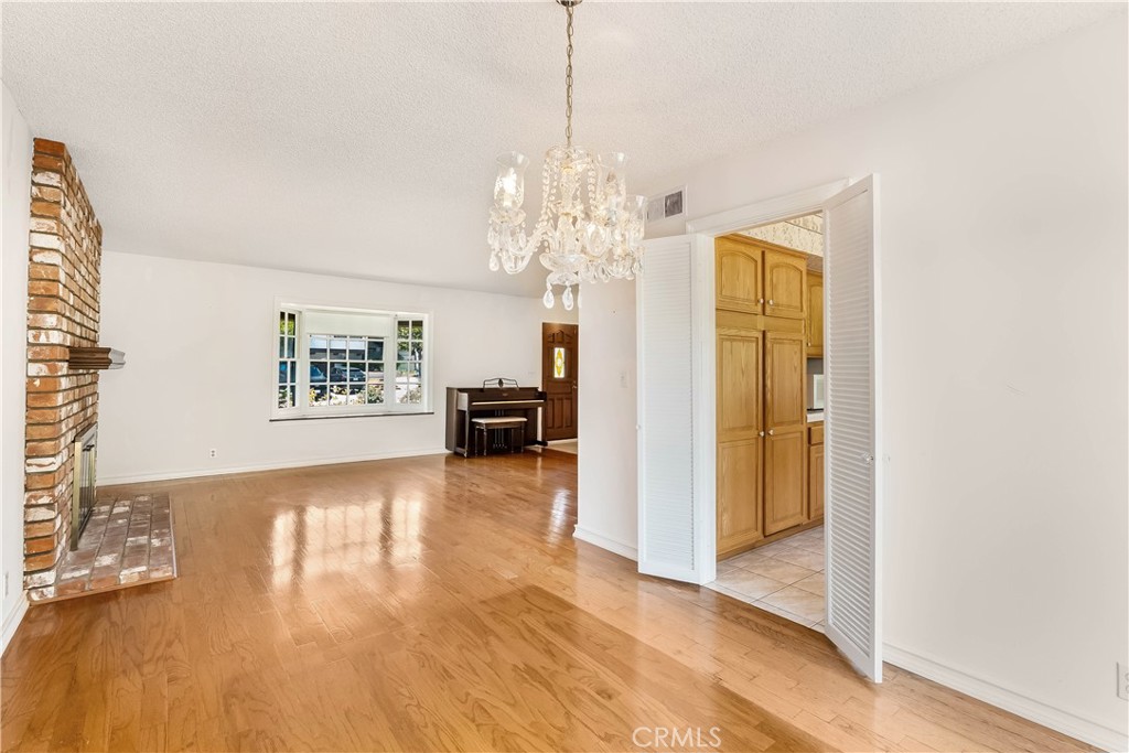 26546 Alicante Drive