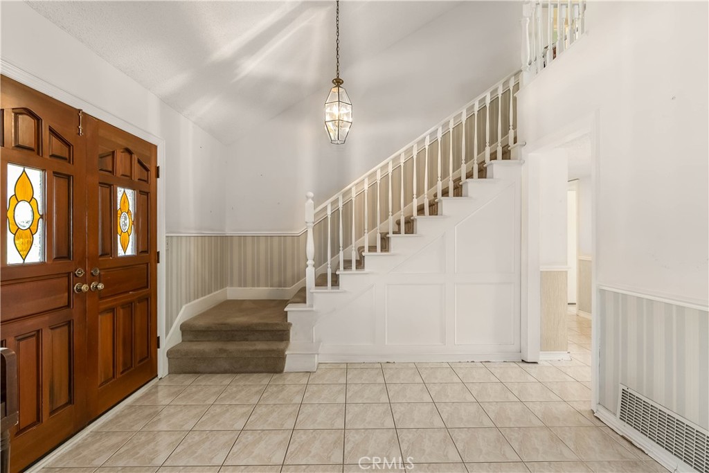 26546 Alicante Drive