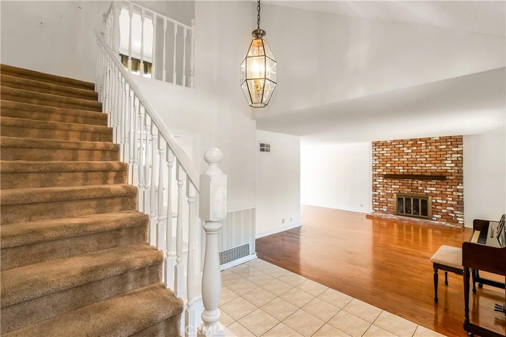 26546 Alicante Drive