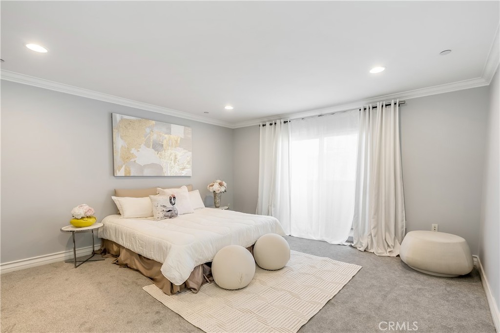 1417 S. Westgate 203