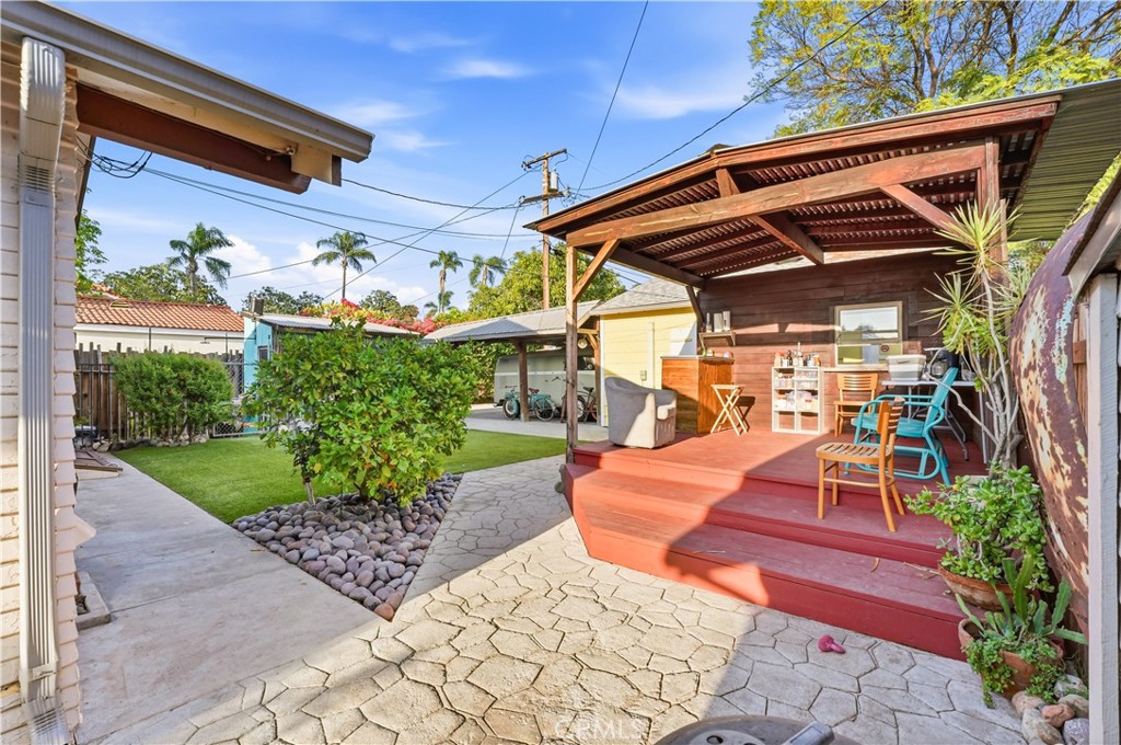 308 Drake Avenue