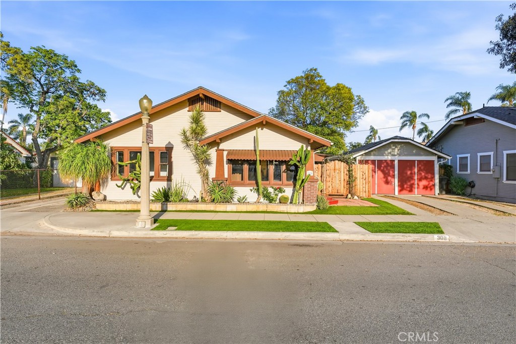 308 Drake Avenue