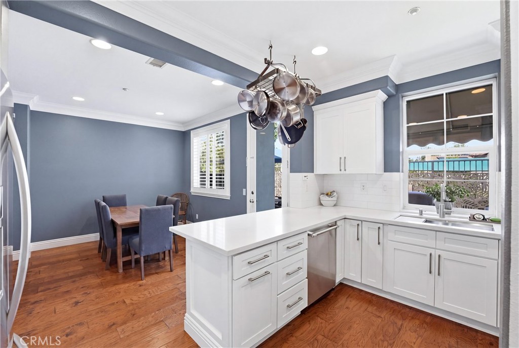 1 Amesbury Court