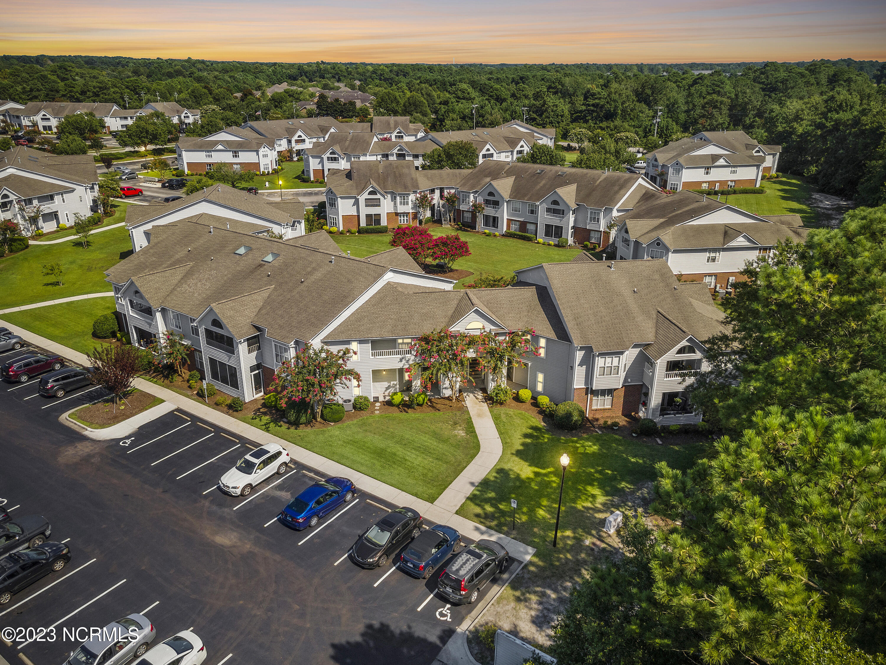 4142 Breezewood Drive, Apt 203