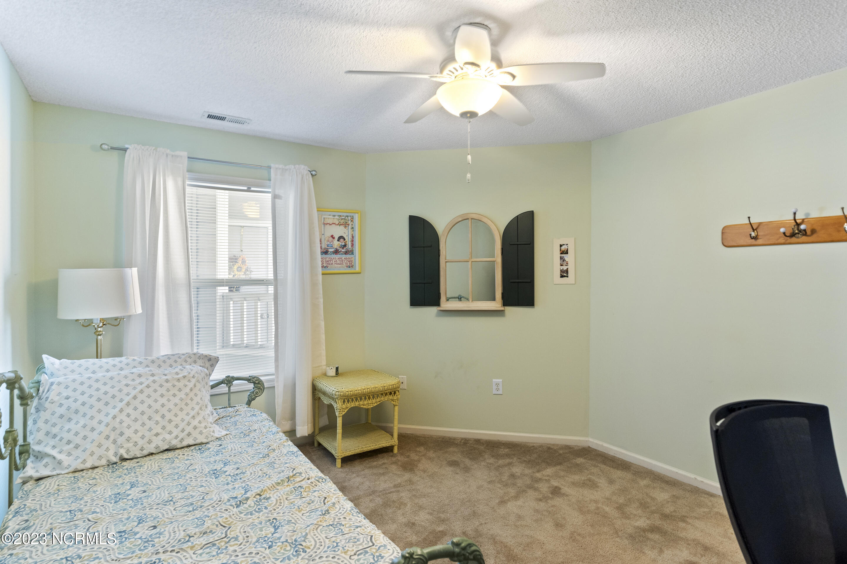 4142 Breezewood Drive, Apt 203