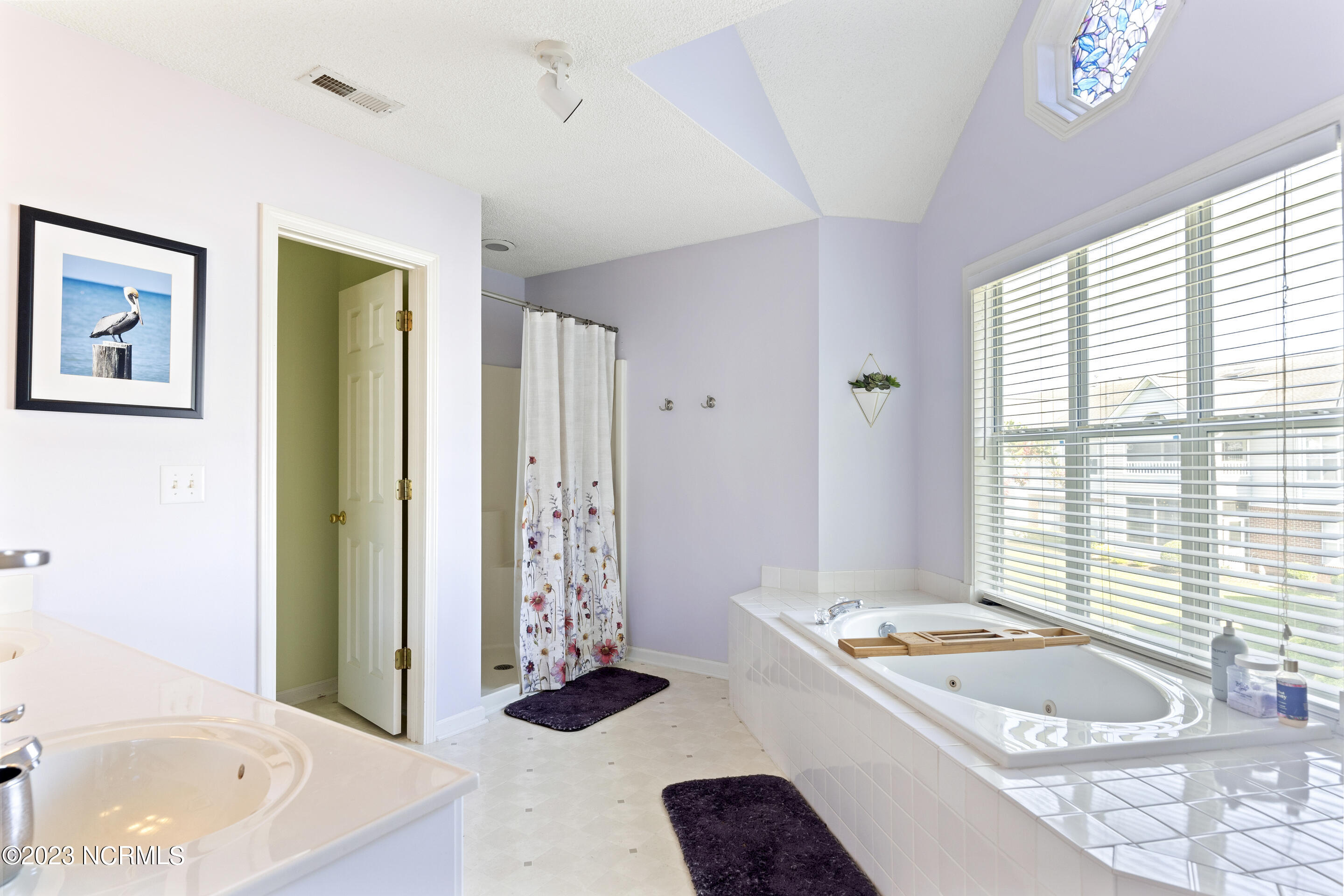 4142 Breezewood Drive, Apt 203
