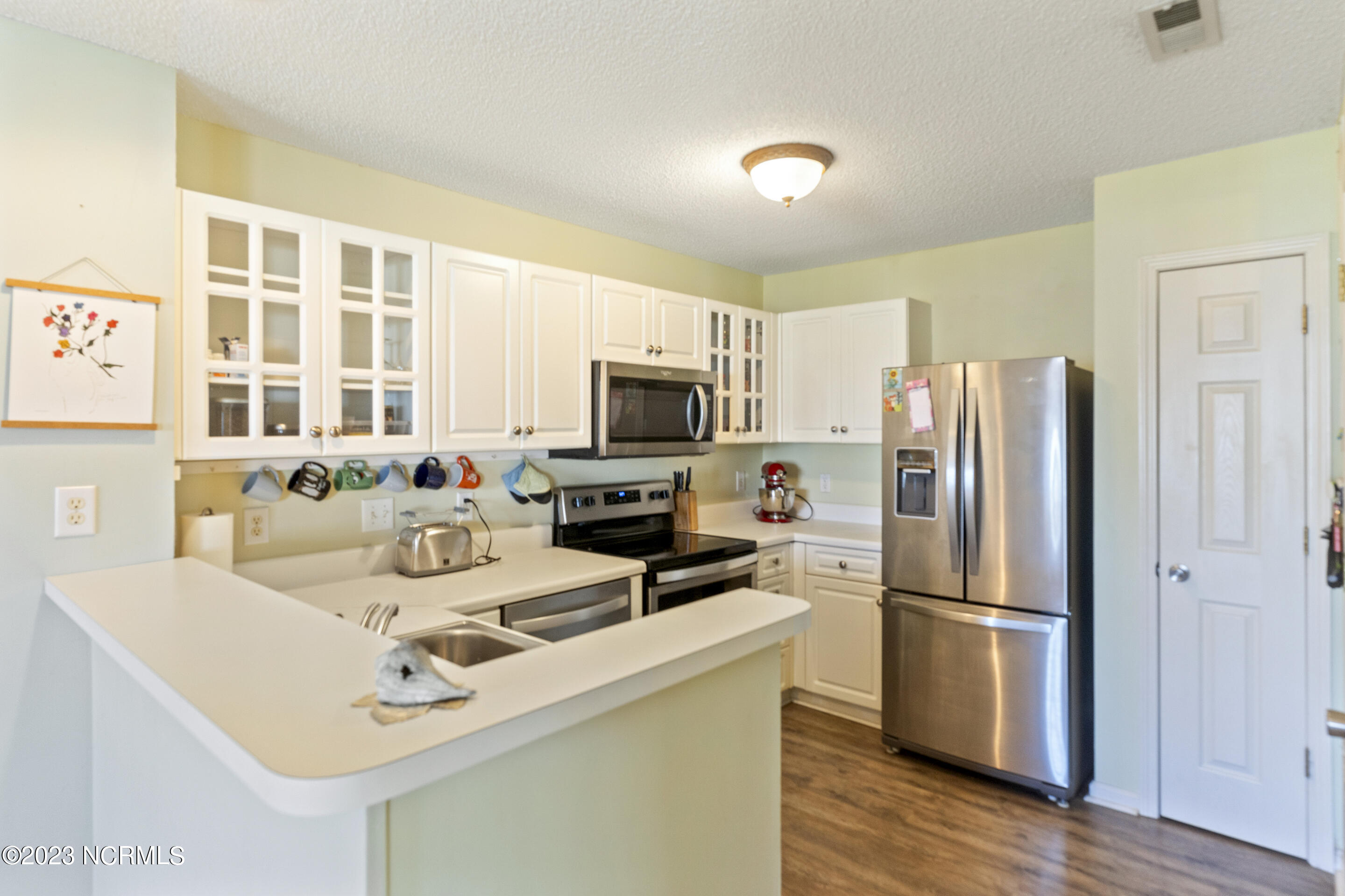 4142 Breezewood Drive, Apt 203