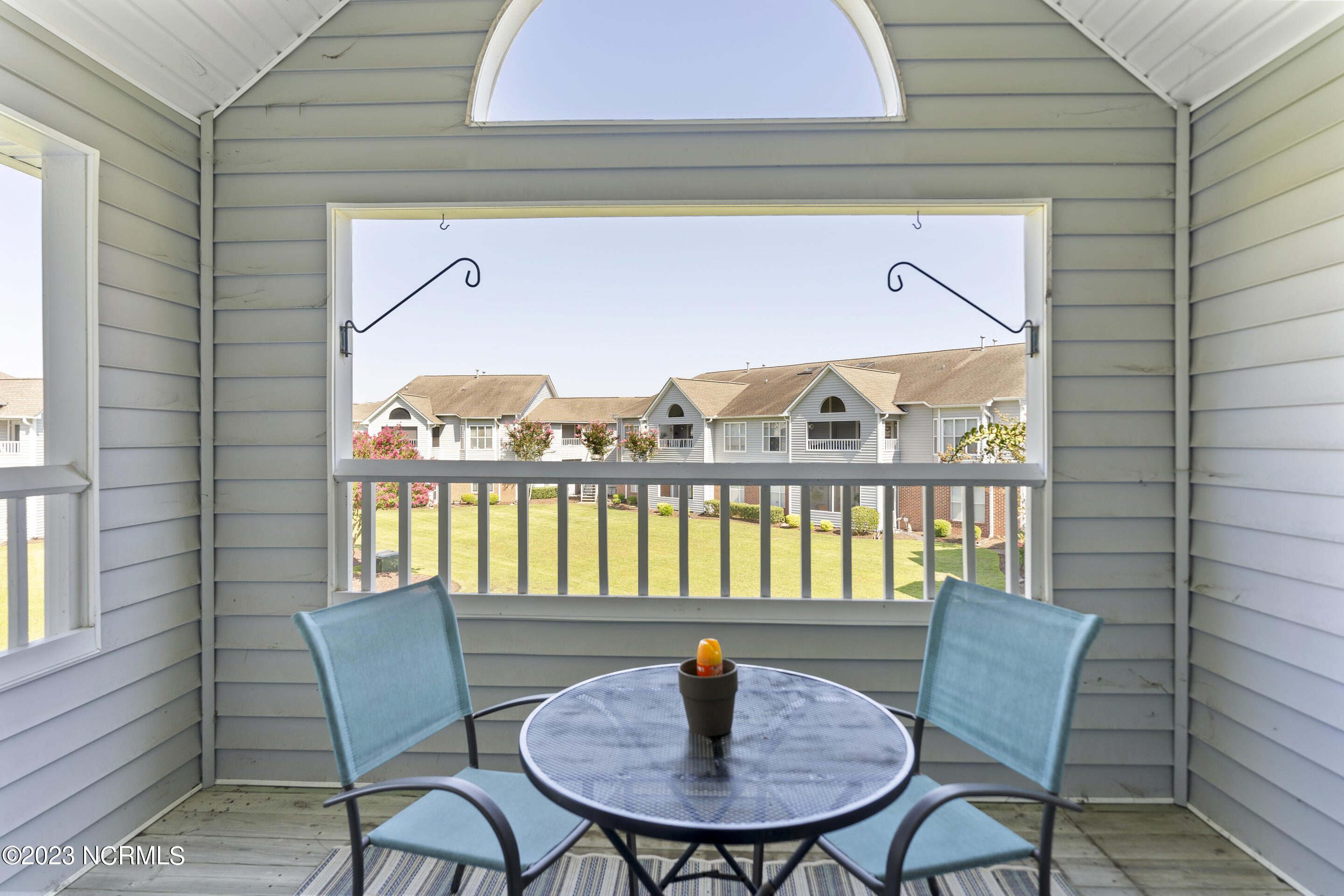 4142 Breezewood Drive, Apt 203