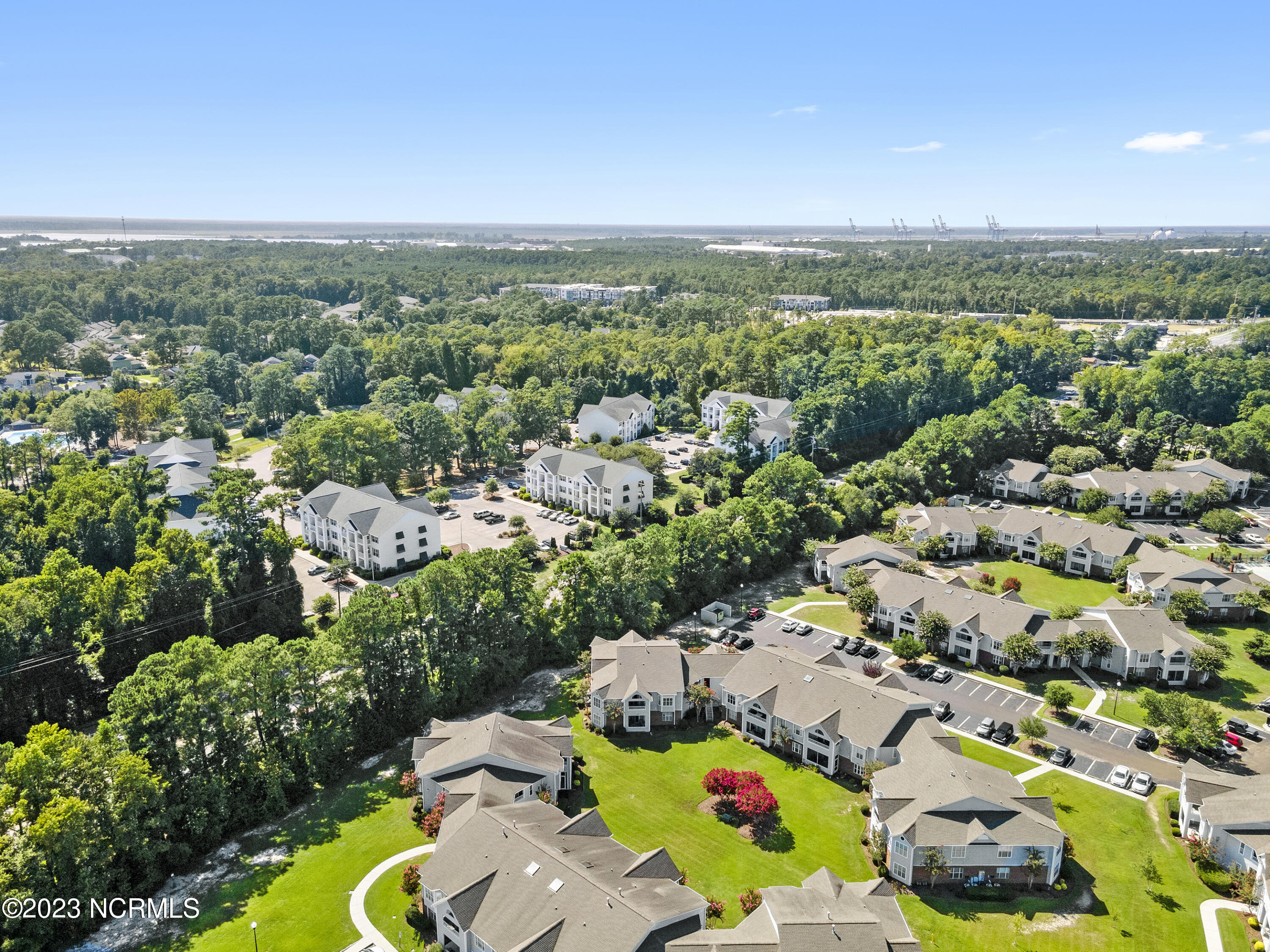 4142 Breezewood Drive, Apt 203