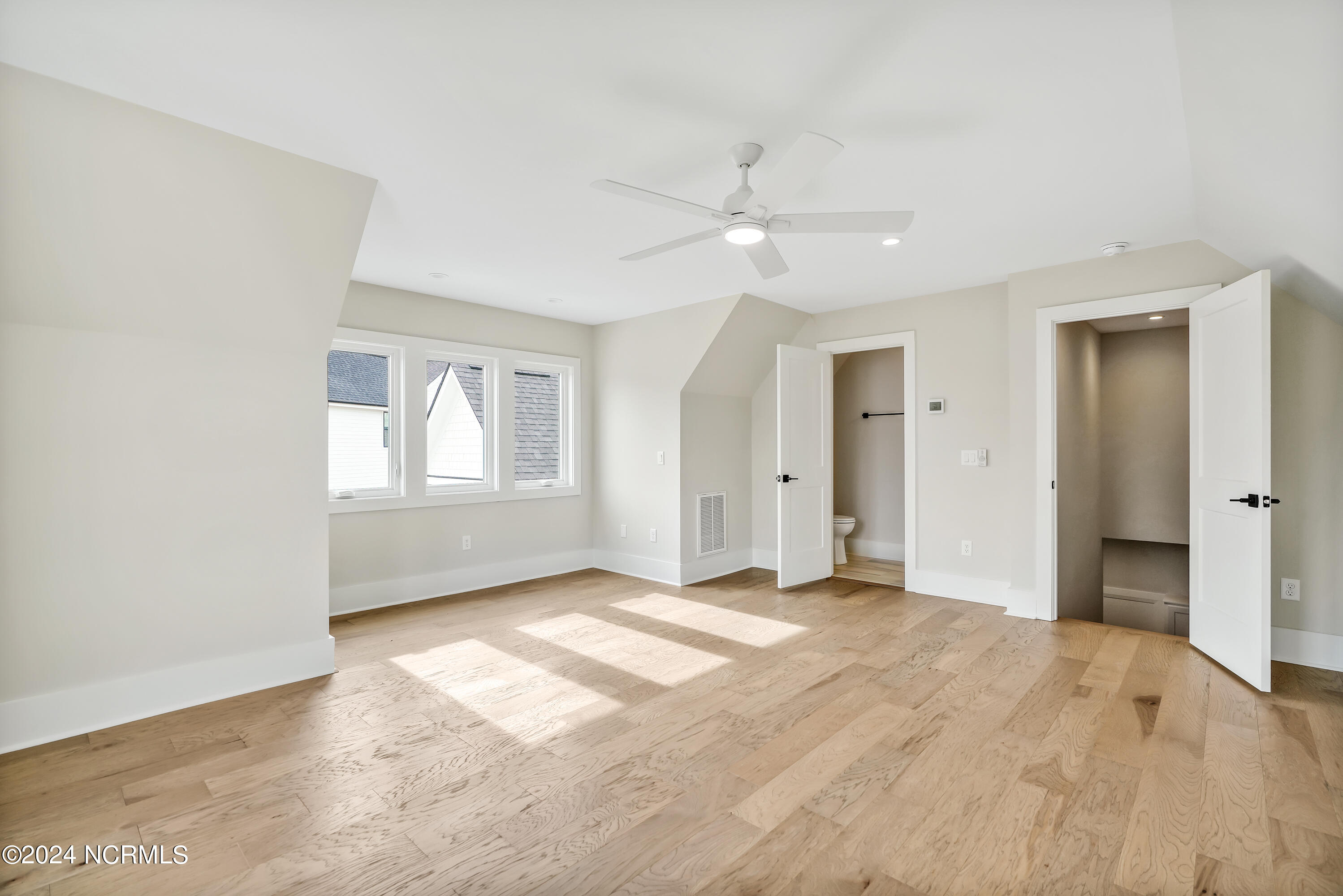 112 Kedleton Court