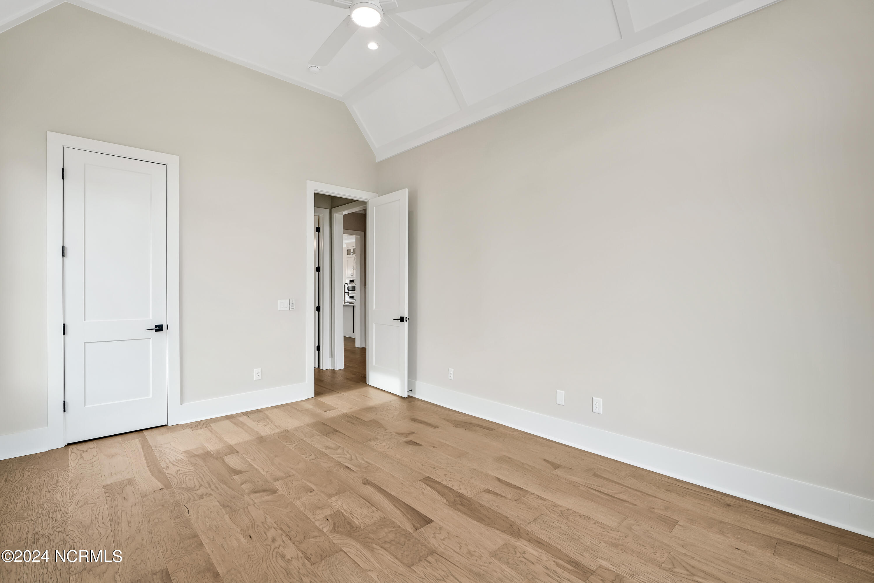 112 Kedleton Court