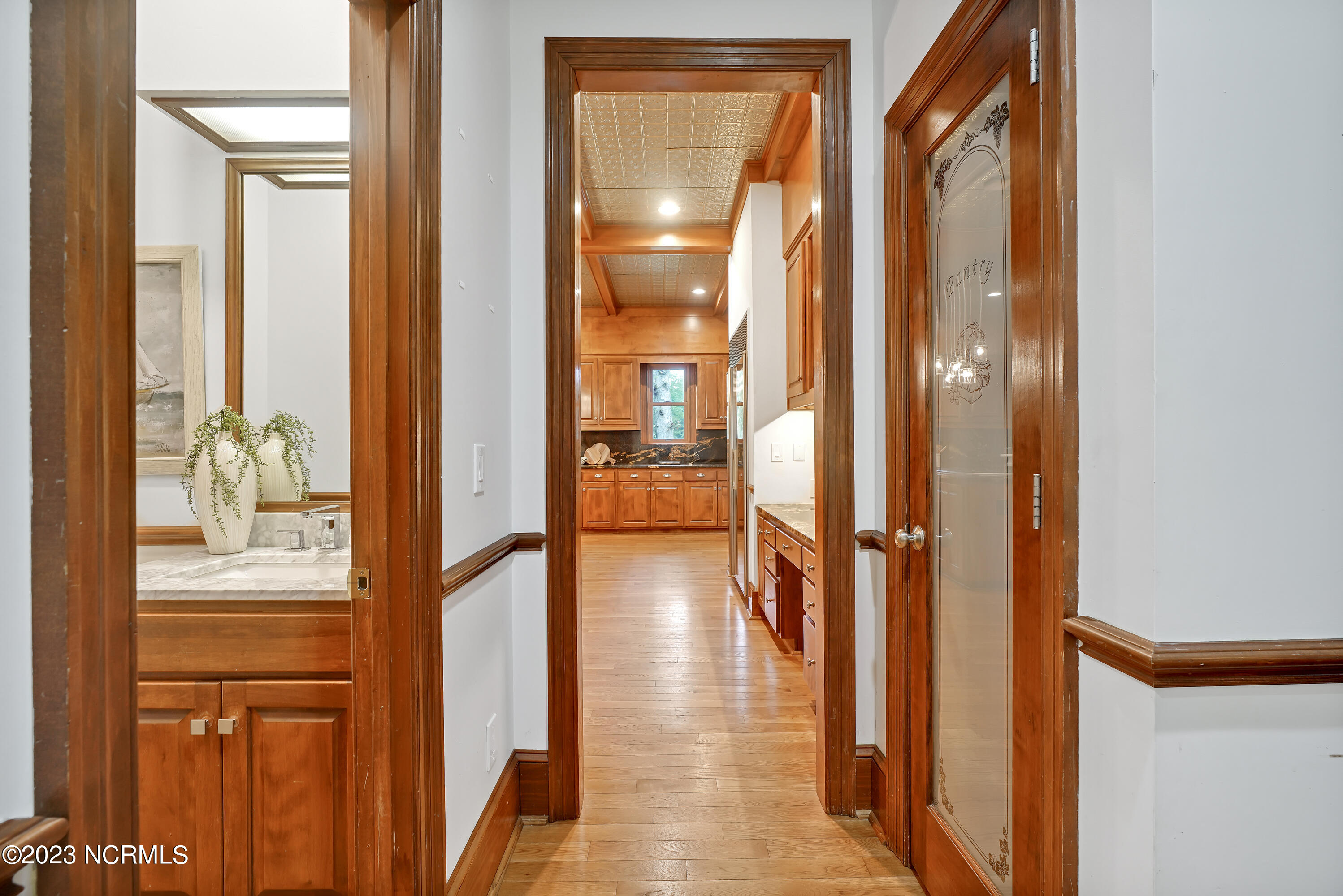 6400 Timber Creek Lane