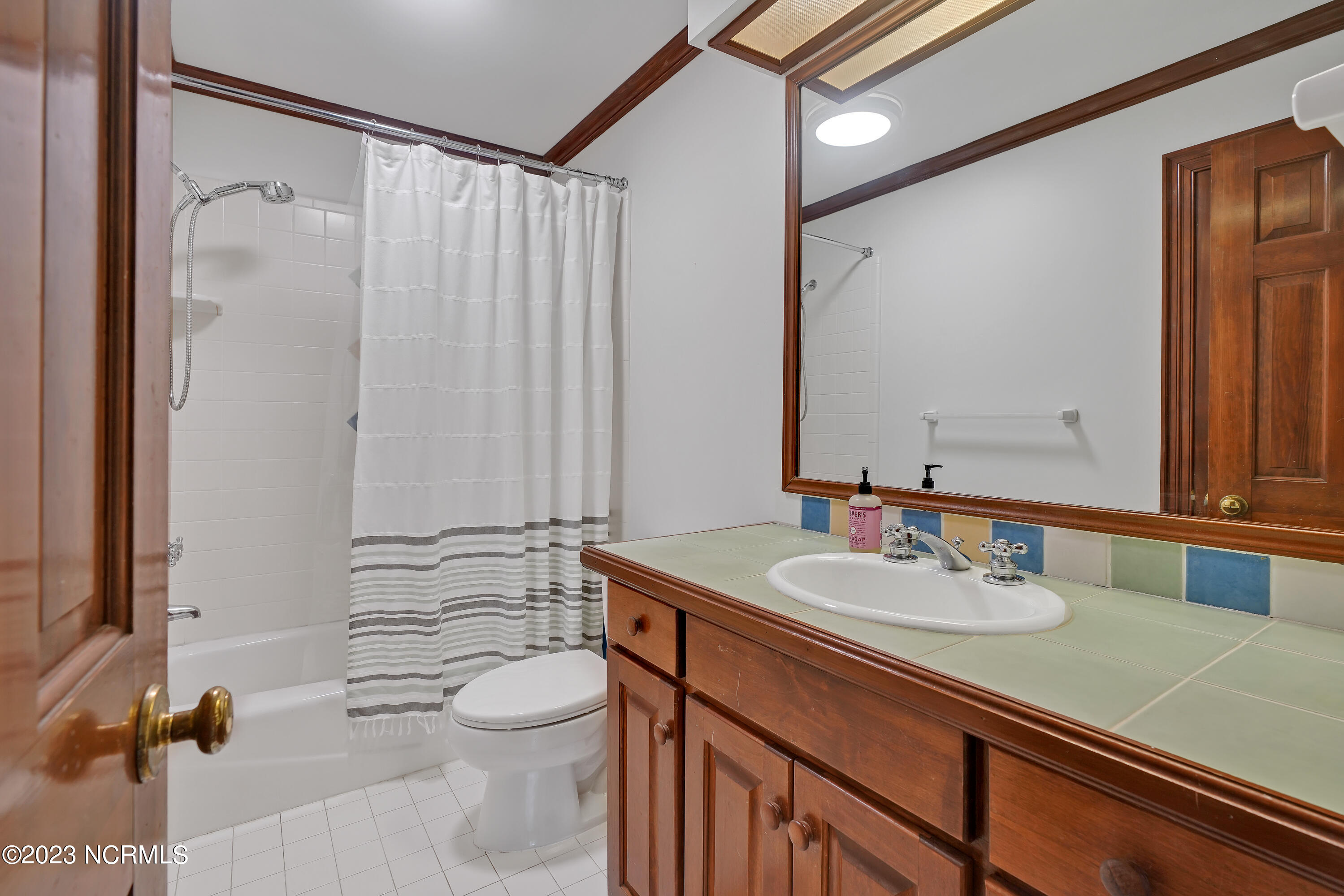 6400 Timber Creek Lane