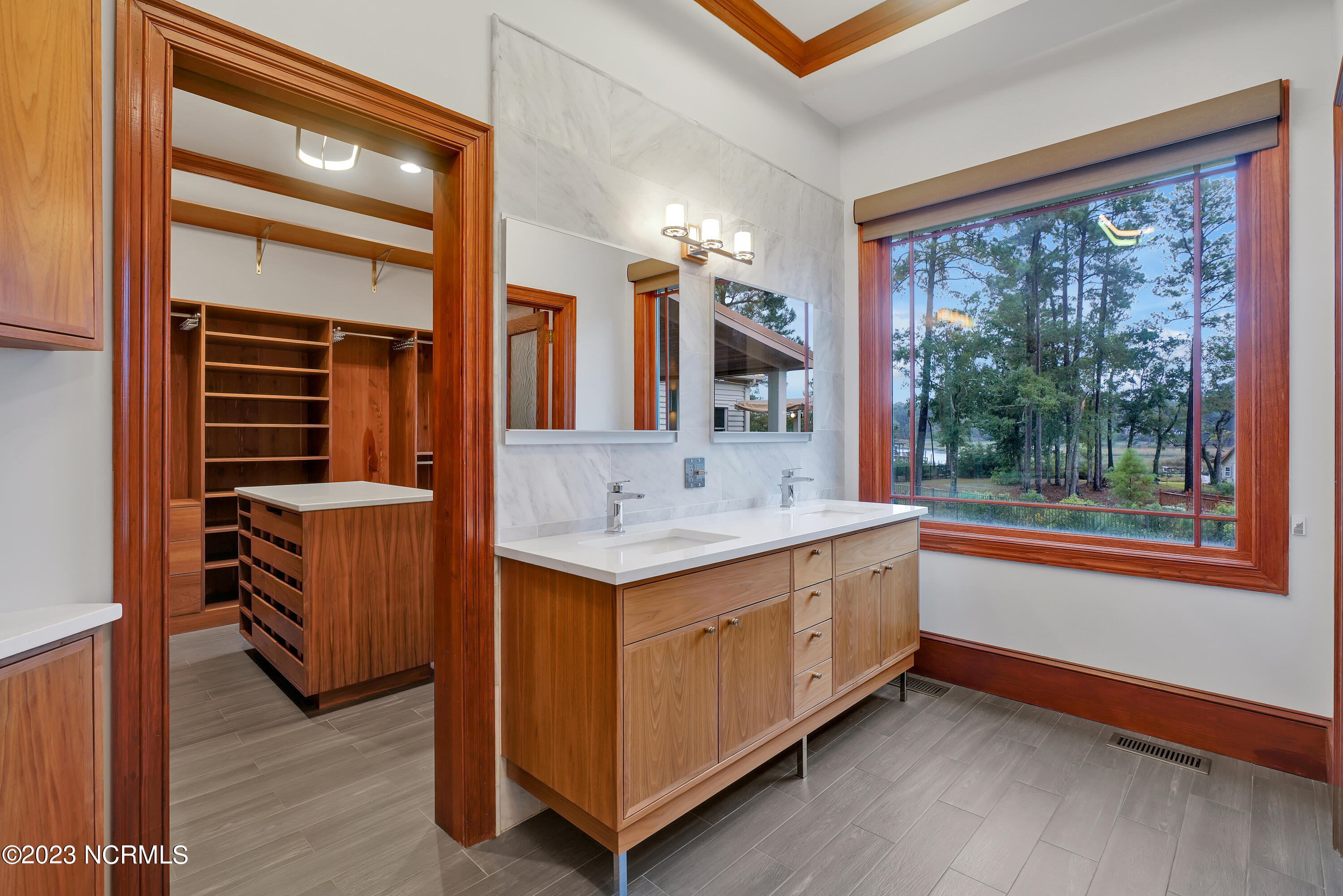 6400 Timber Creek Lane