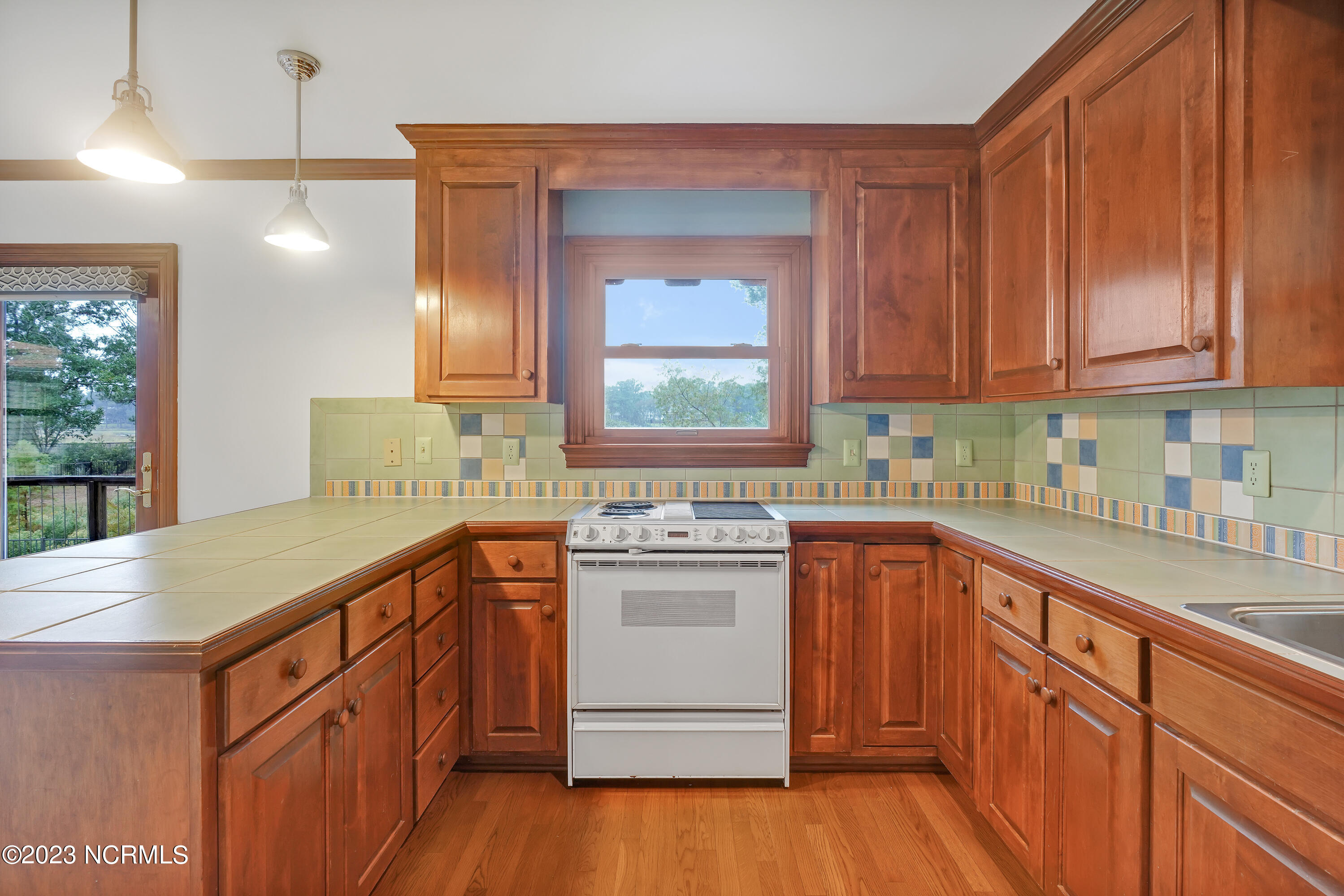 6400 Timber Creek Lane