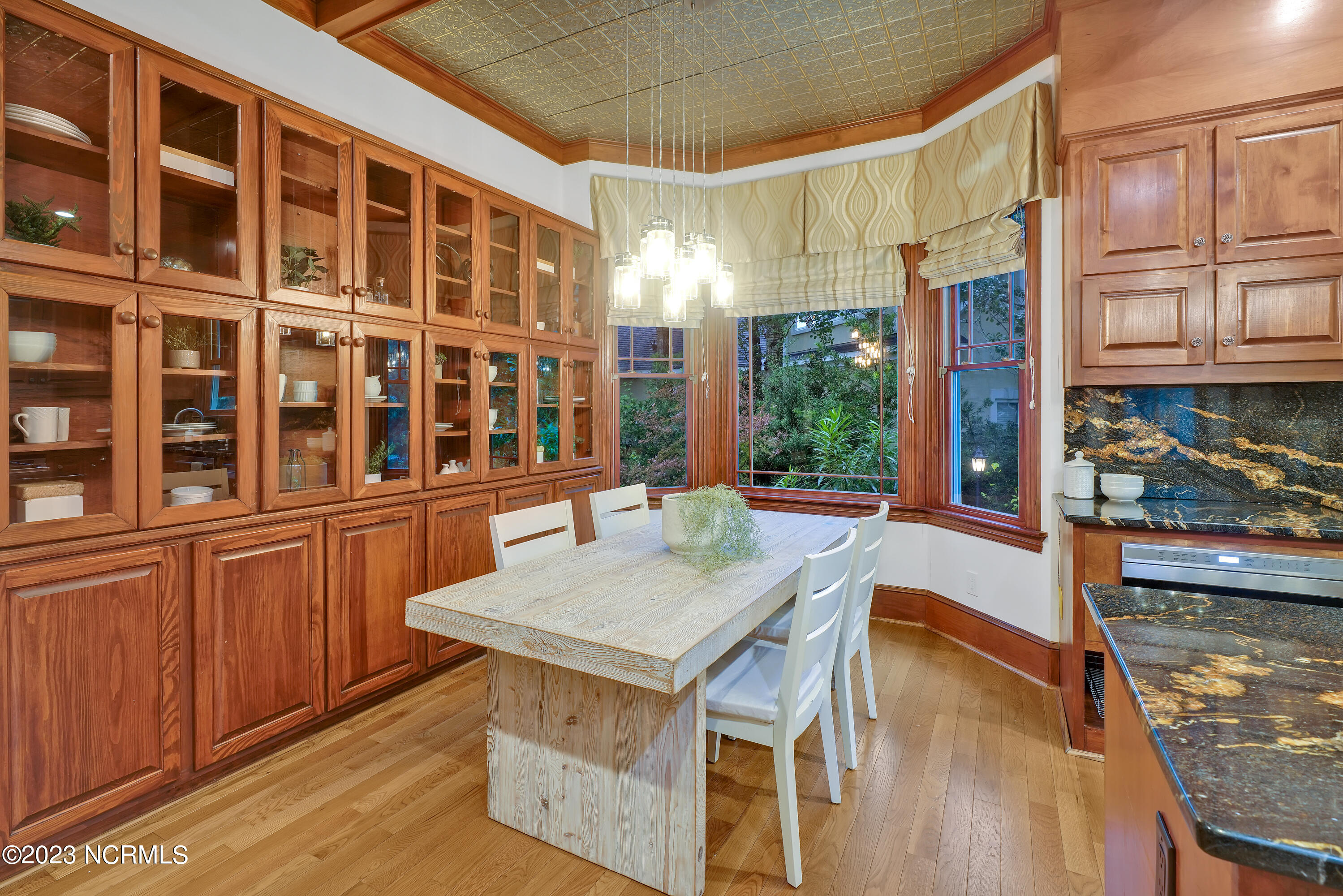 6400 Timber Creek Lane