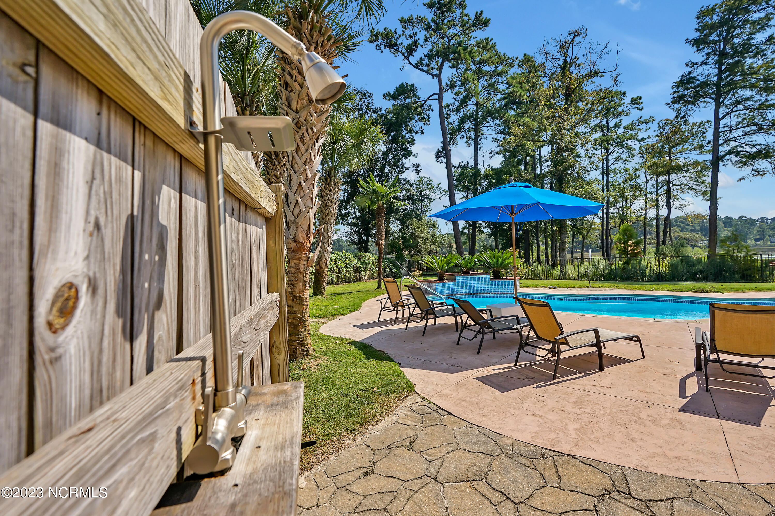 6400 Timber Creek Lane