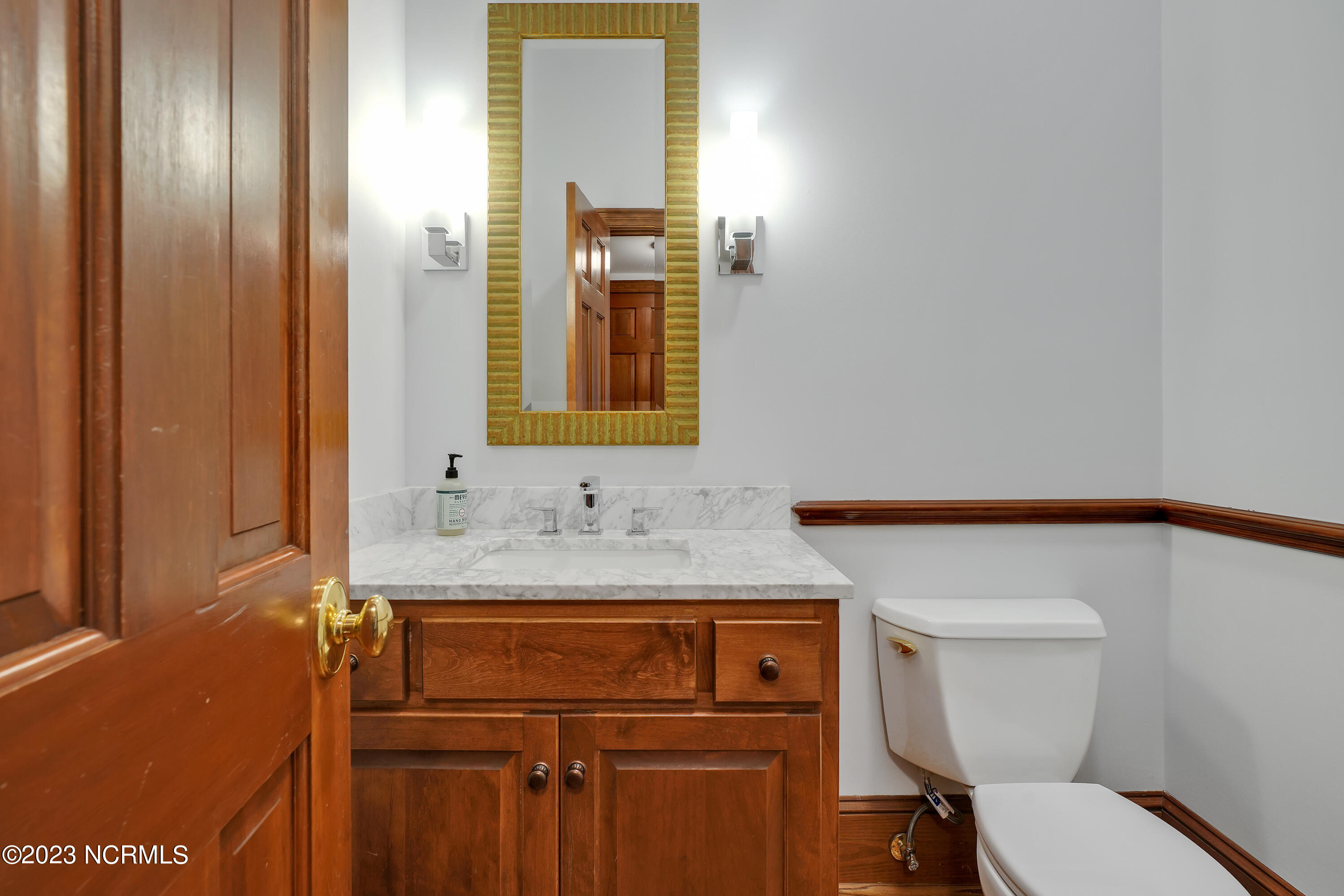 6400 Timber Creek Lane