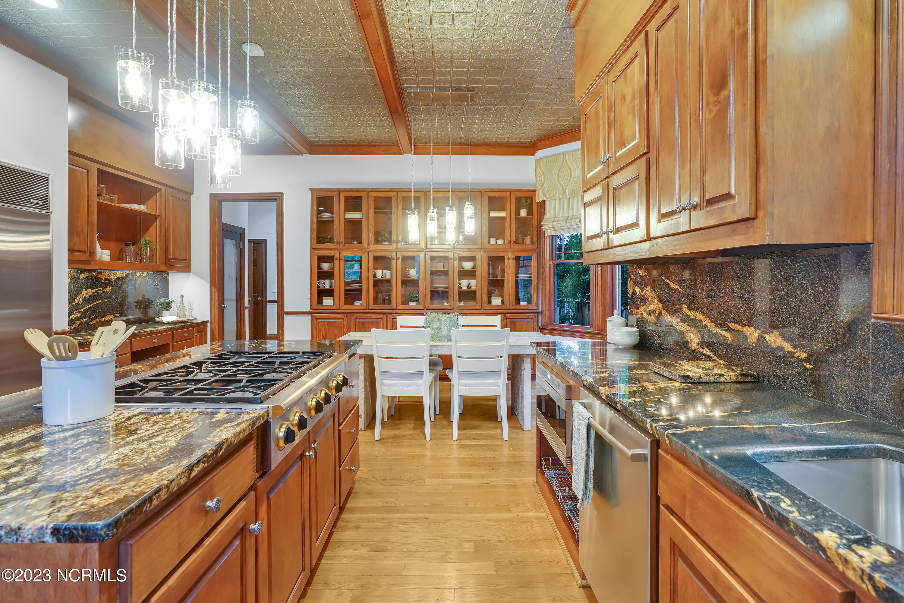 6400 Timber Creek Lane