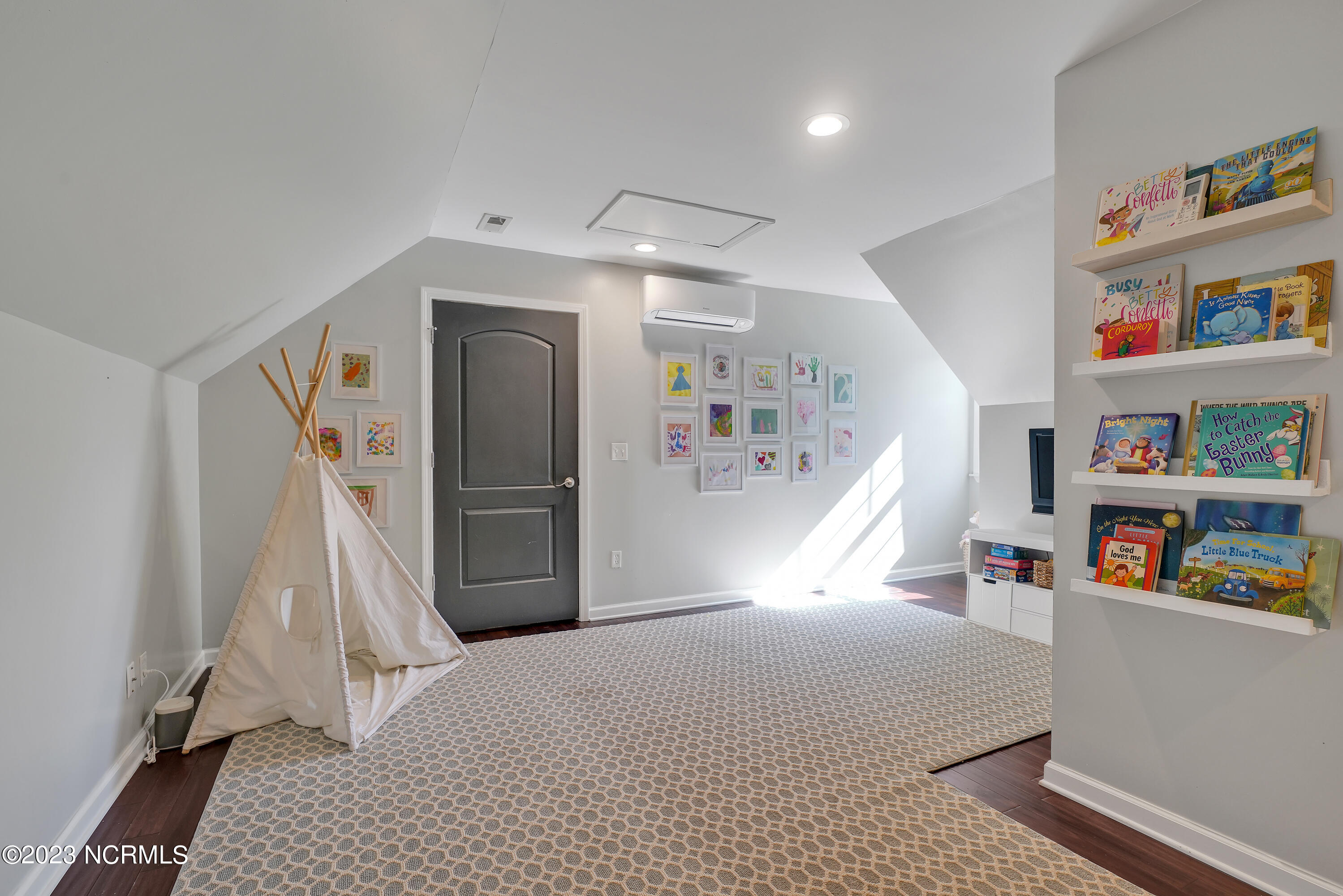 3205 Jared Court