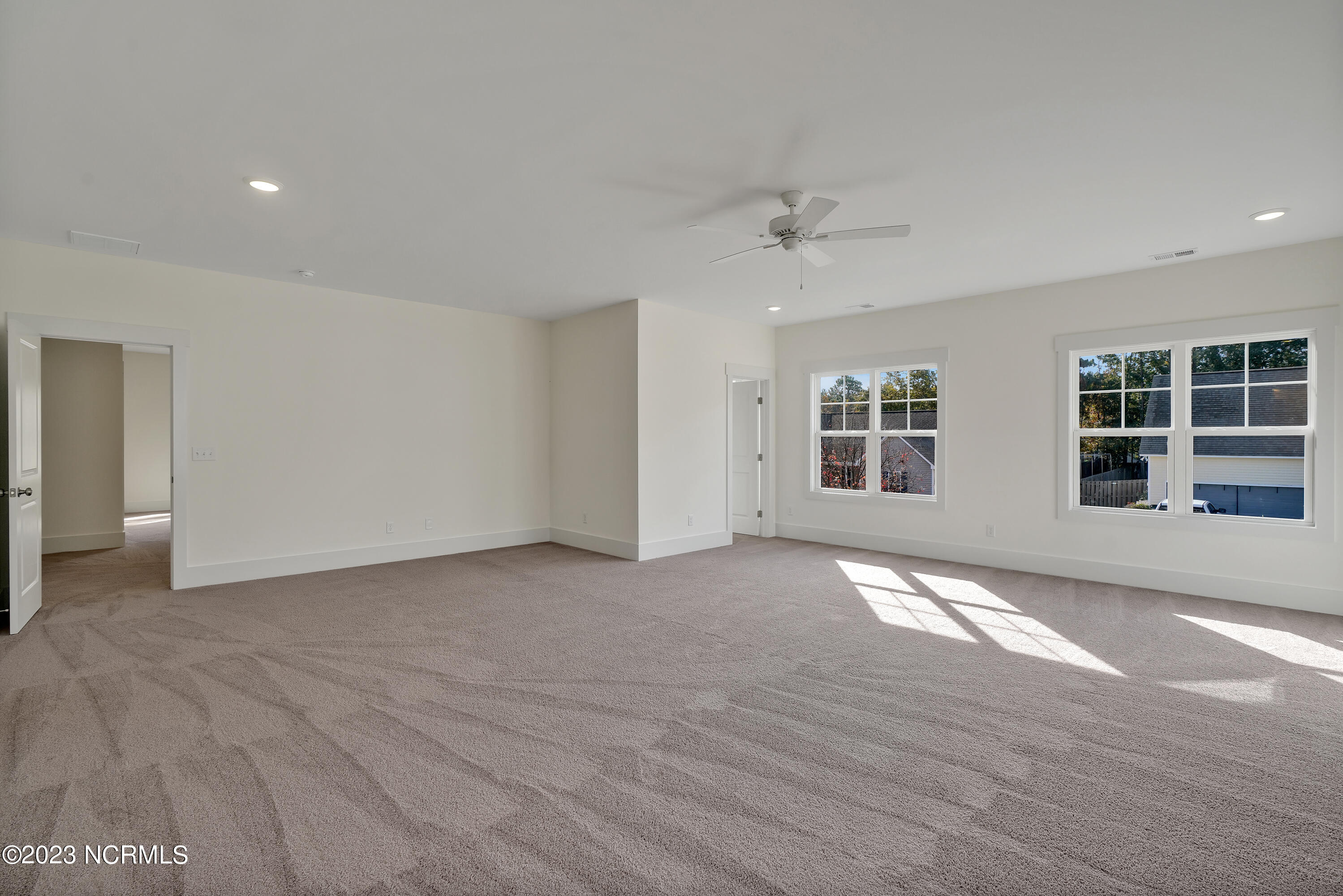 9460 Cottonwood Lane