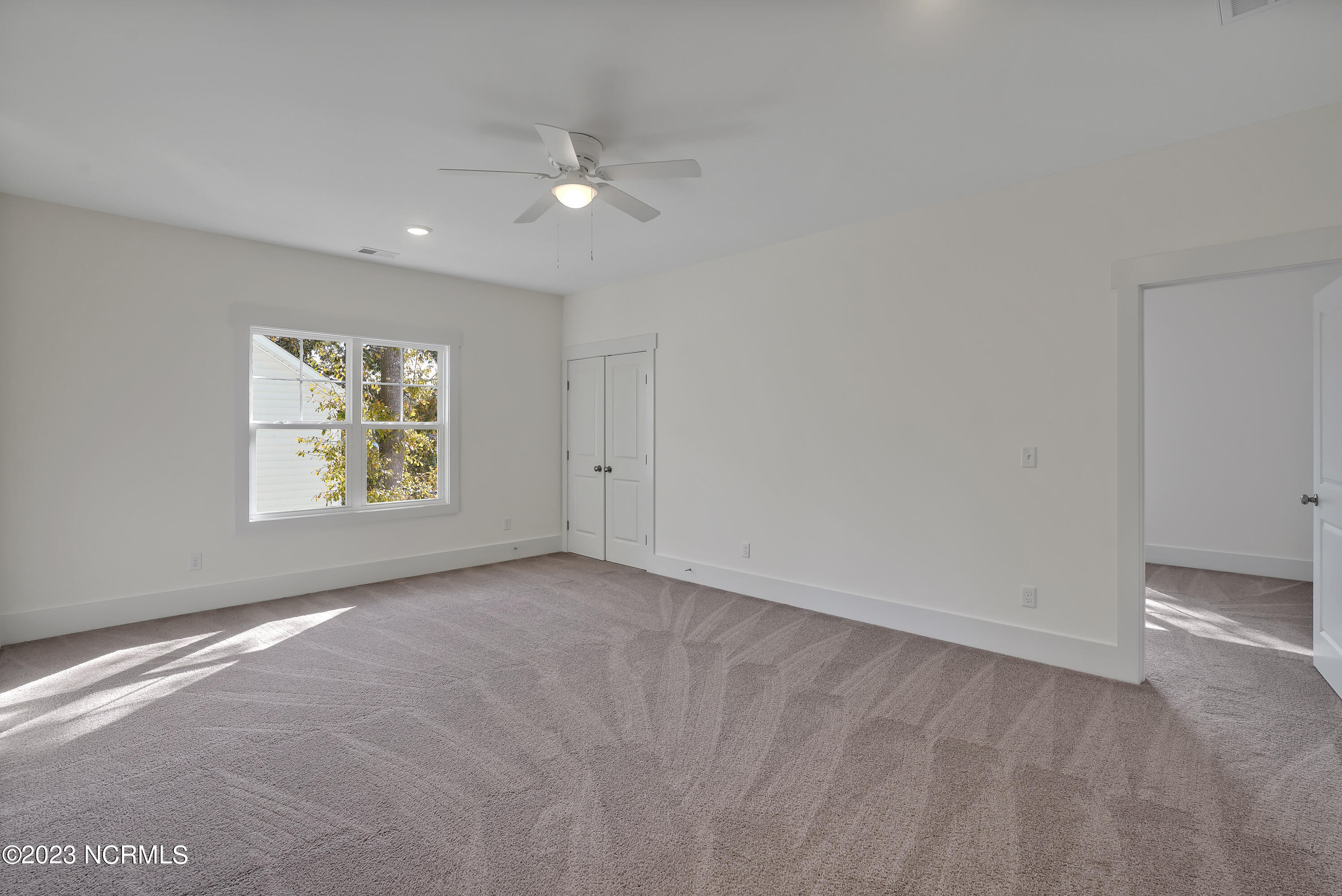 9460 Cottonwood Lane