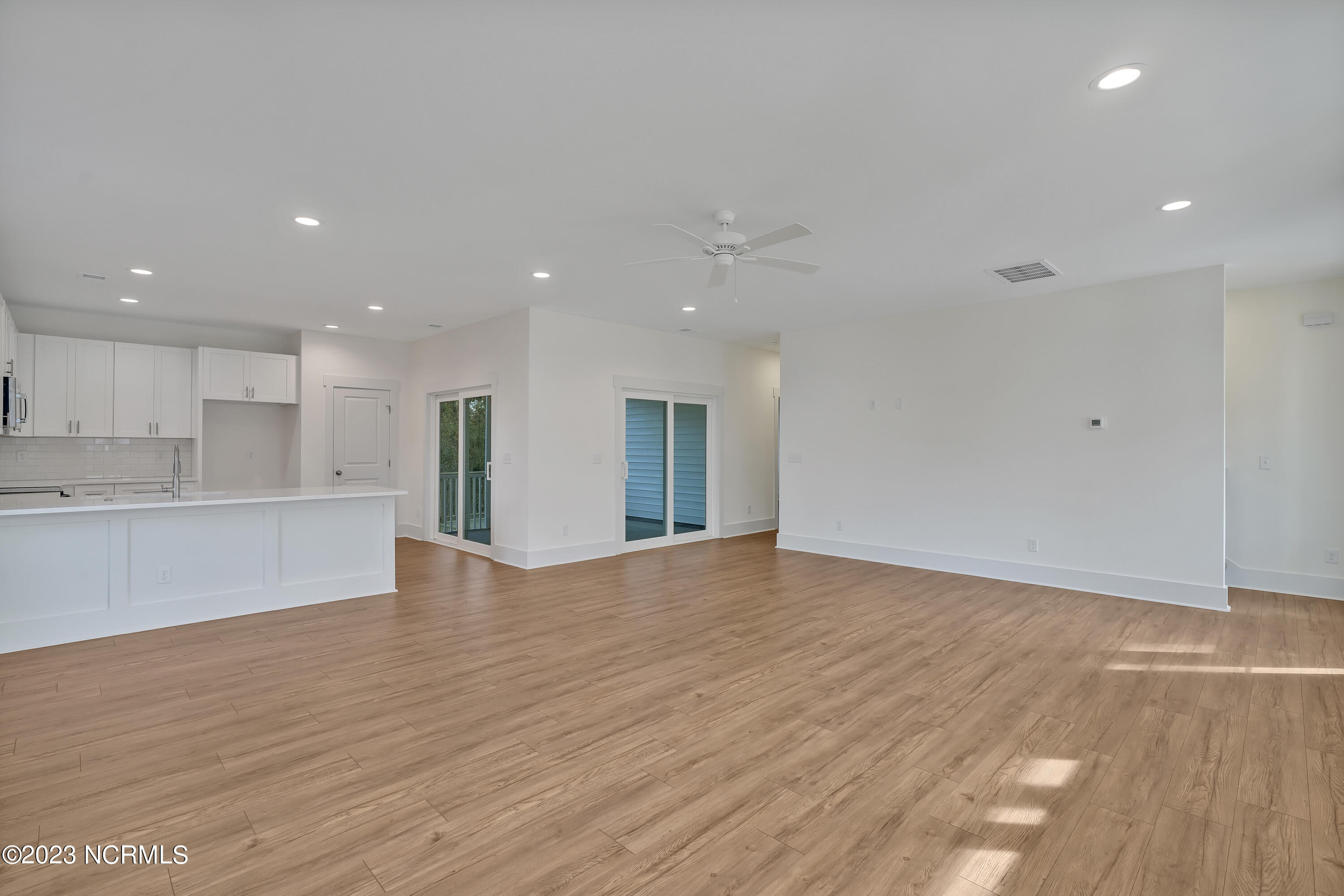 9460 Cottonwood Lane