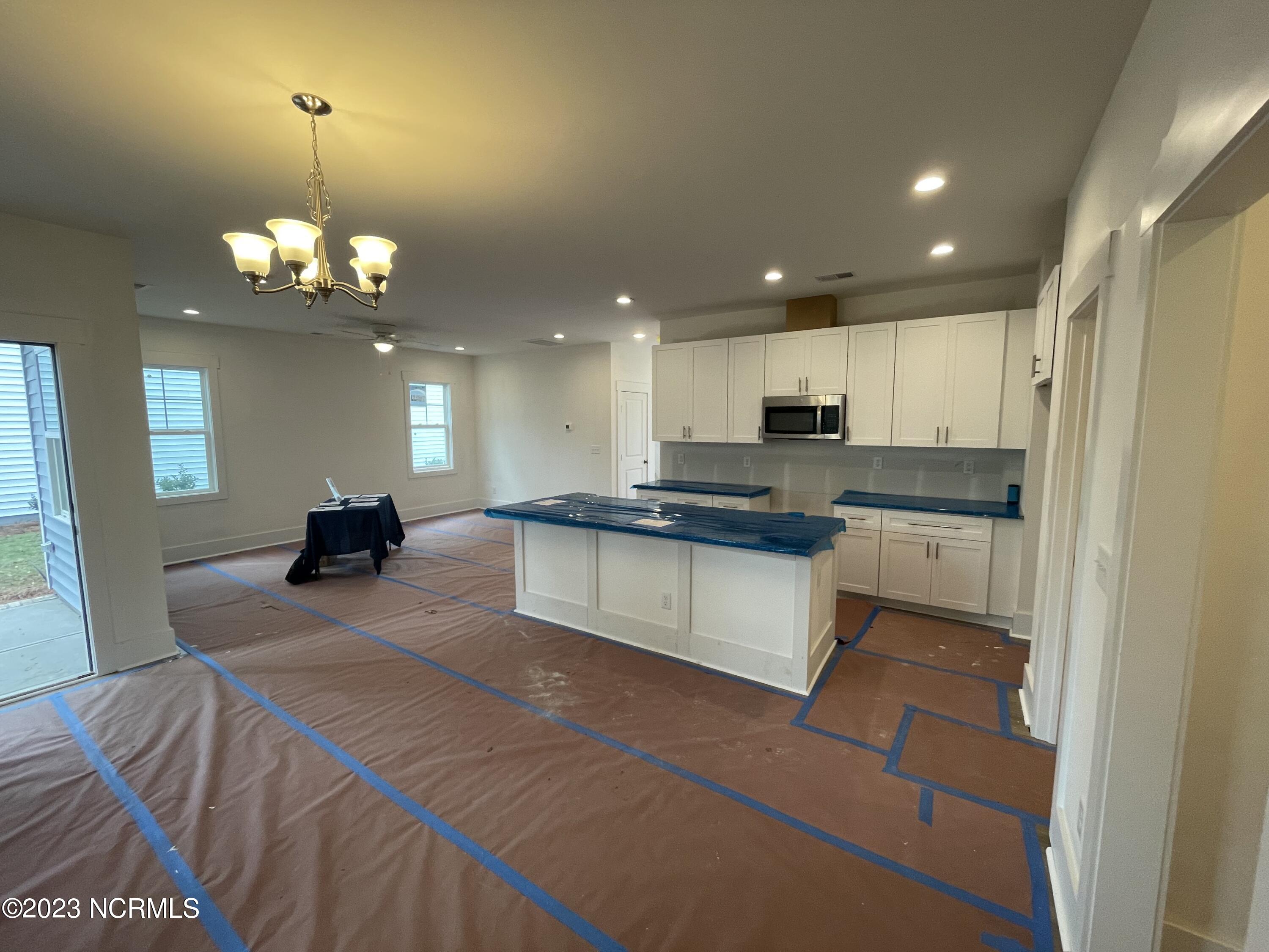 6528 Oak Canopy Drive