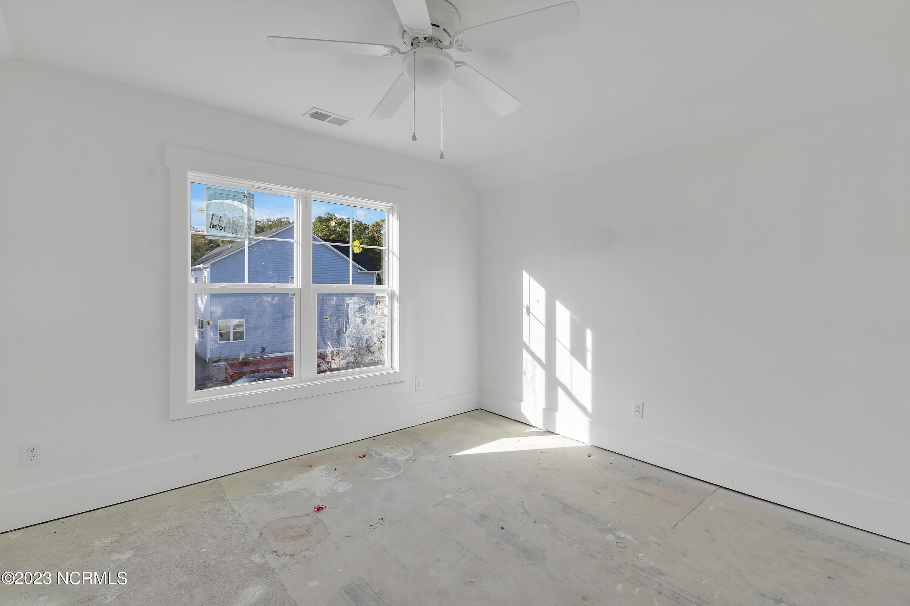 6528 Oak Canopy Drive