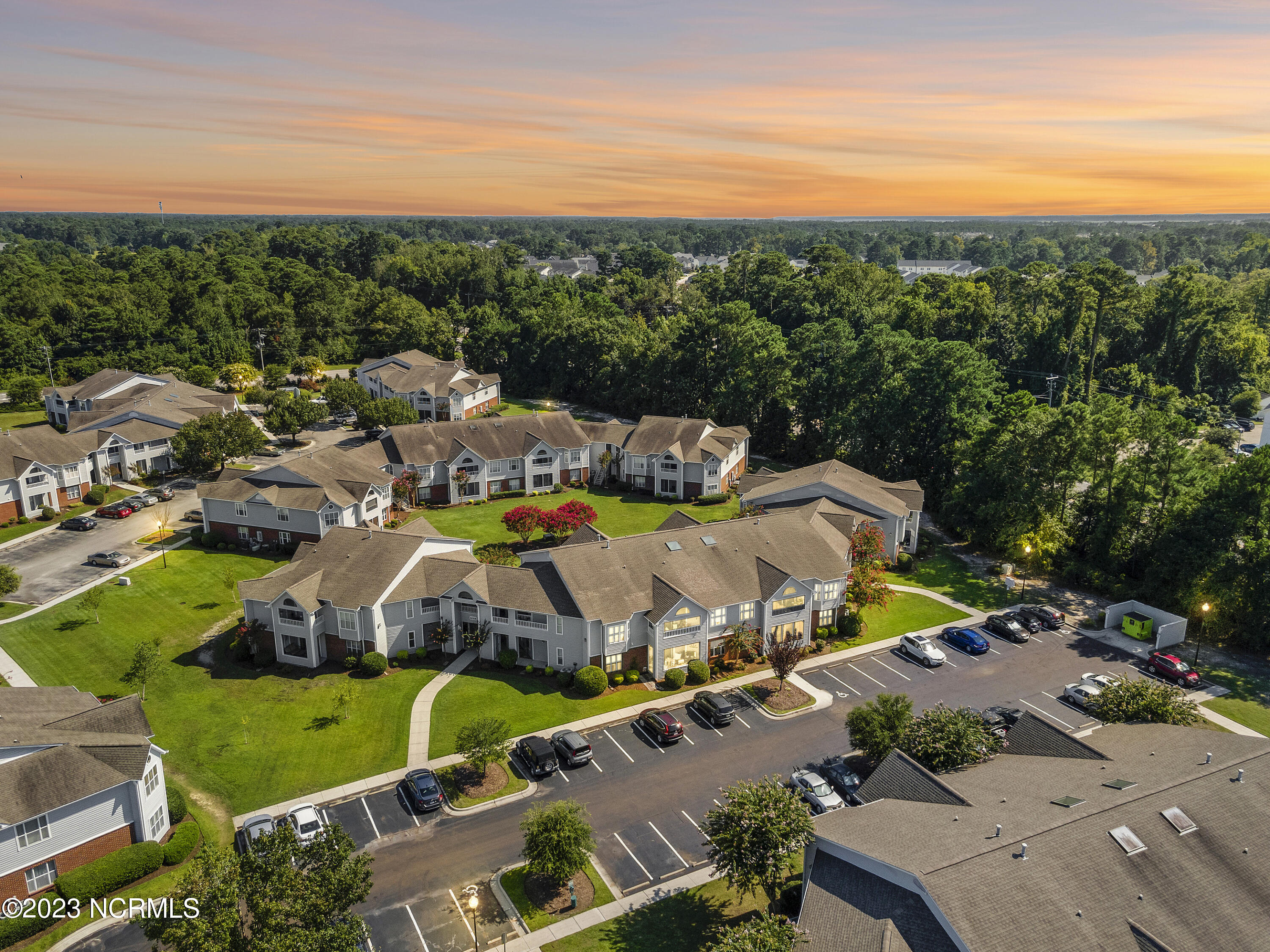 4115 Breezewood Drive, 204