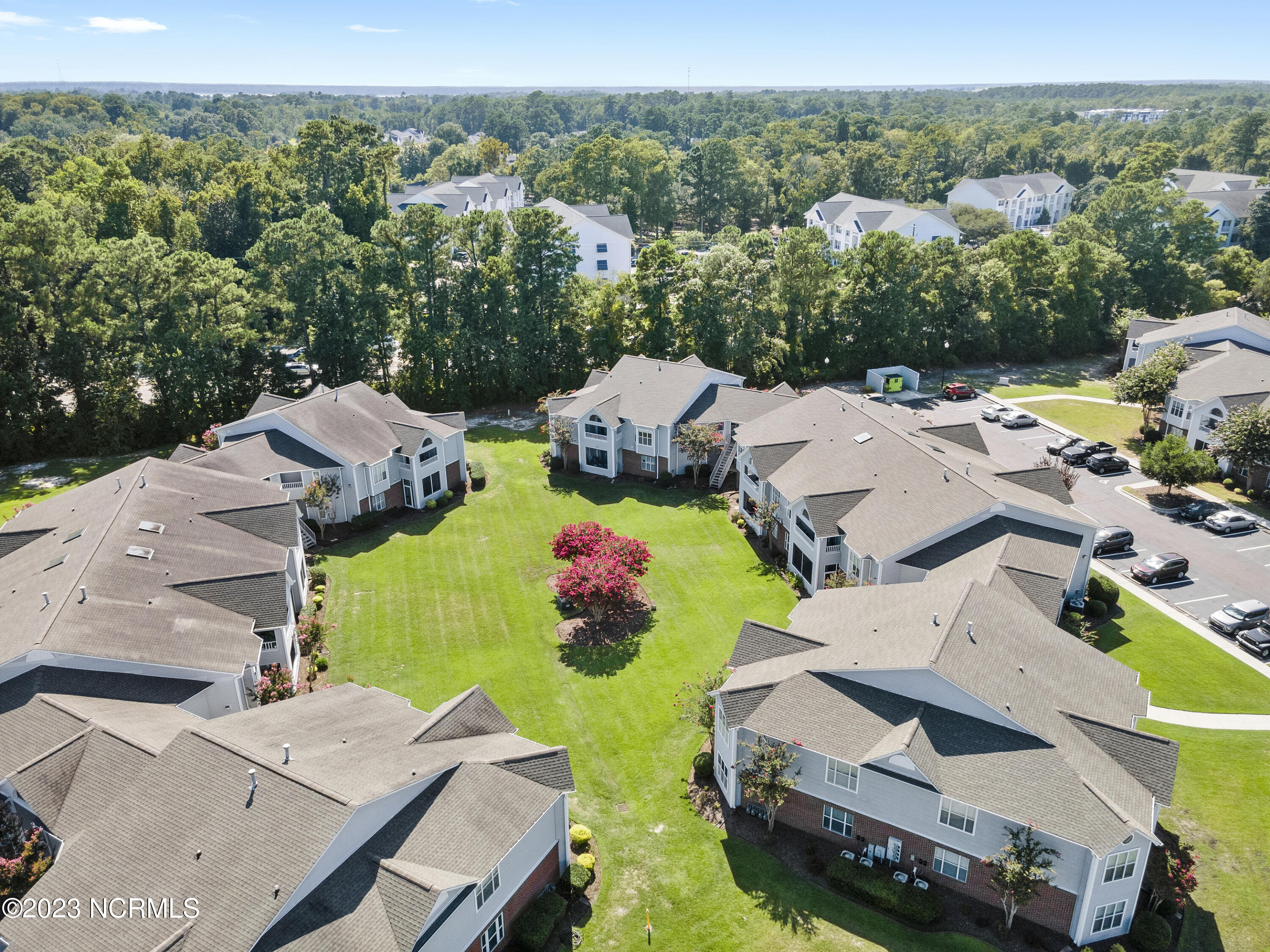 4115 Breezewood Drive, 204