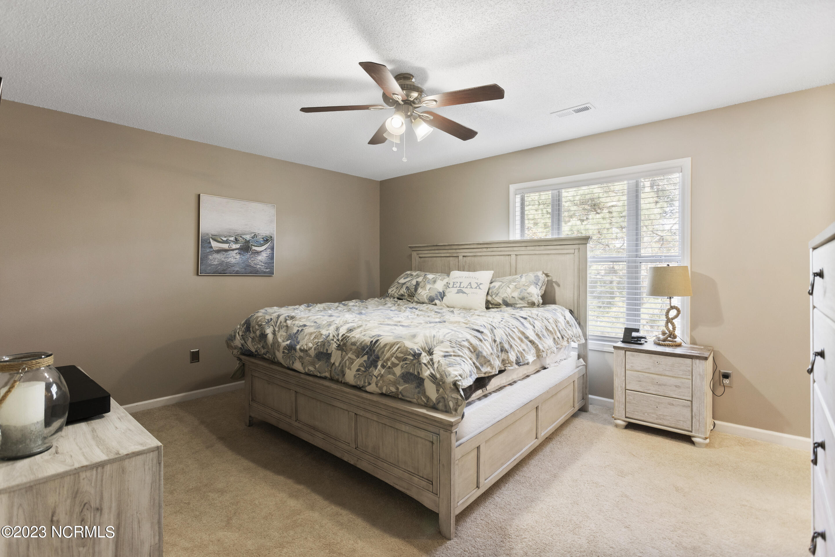 4115 Breezewood Drive, 204