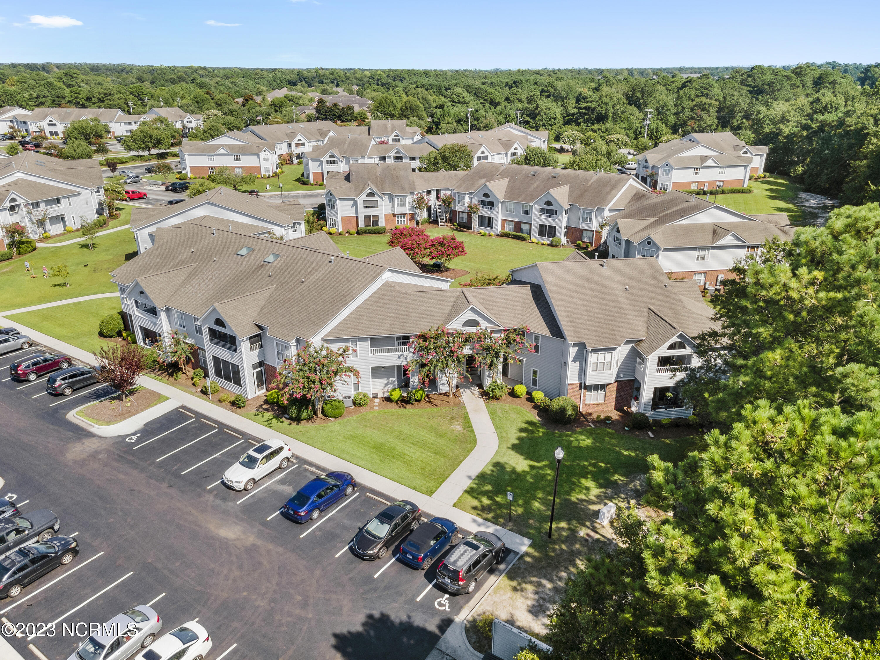 4115 Breezewood Drive, 204