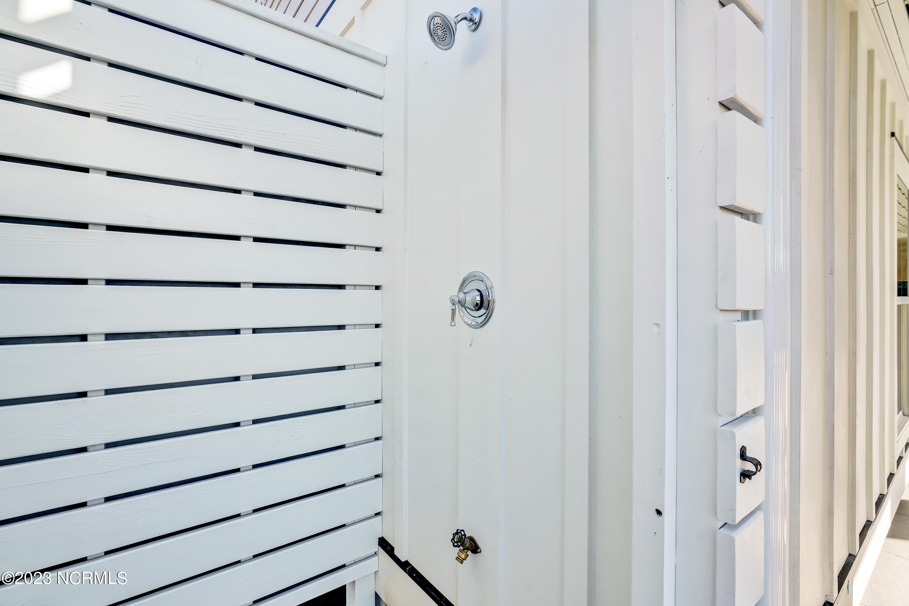 736 Waterstone Drive