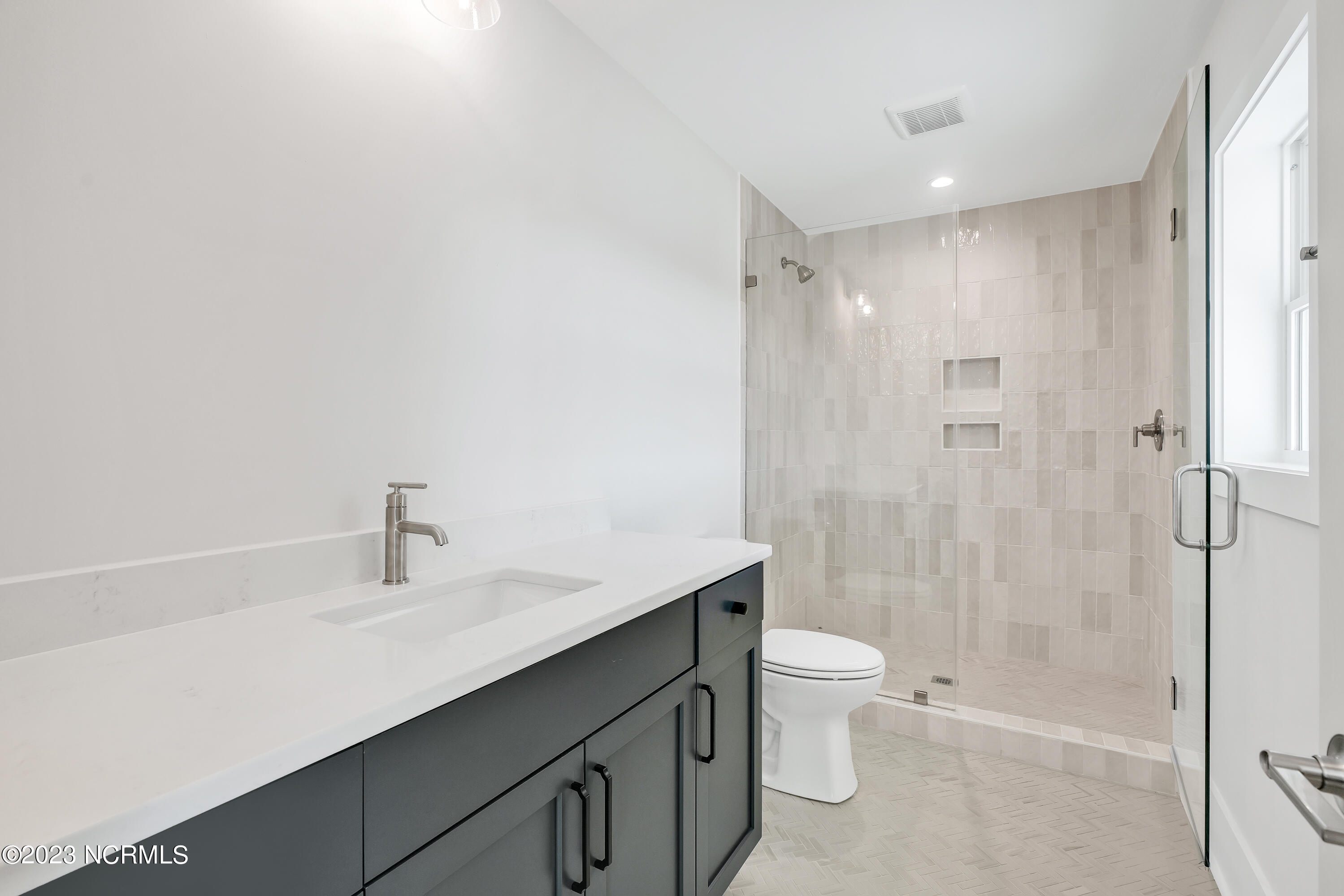 736 Waterstone Drive