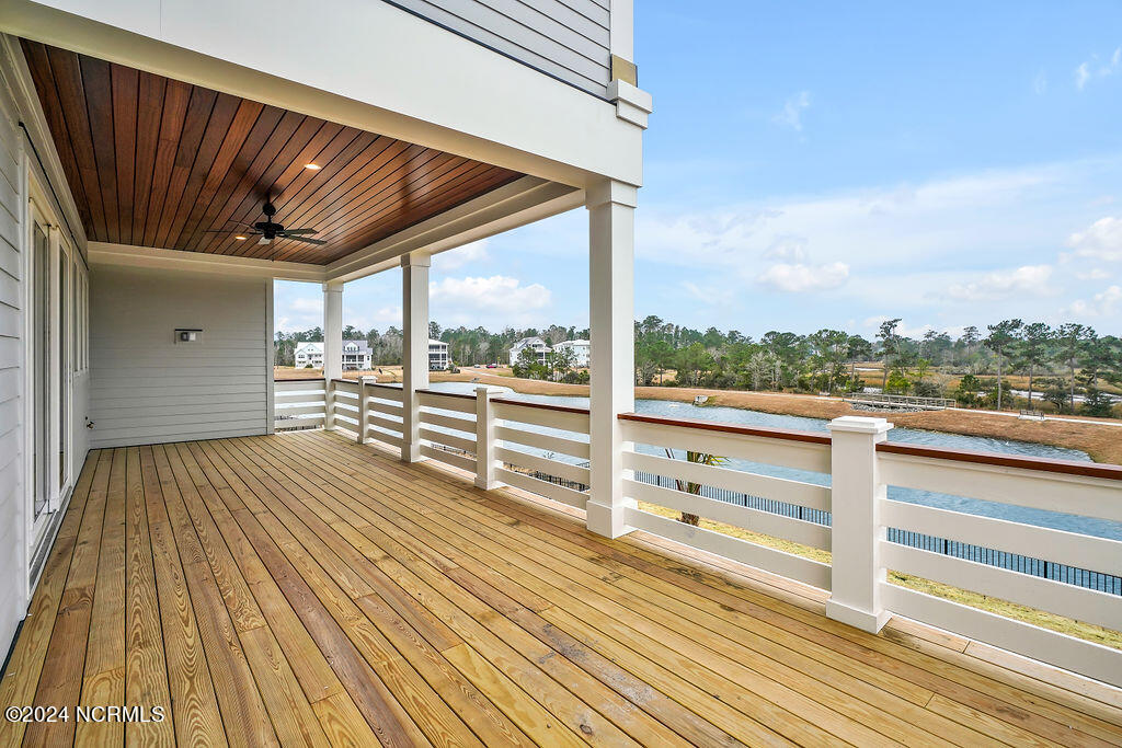 736 Waterstone Drive