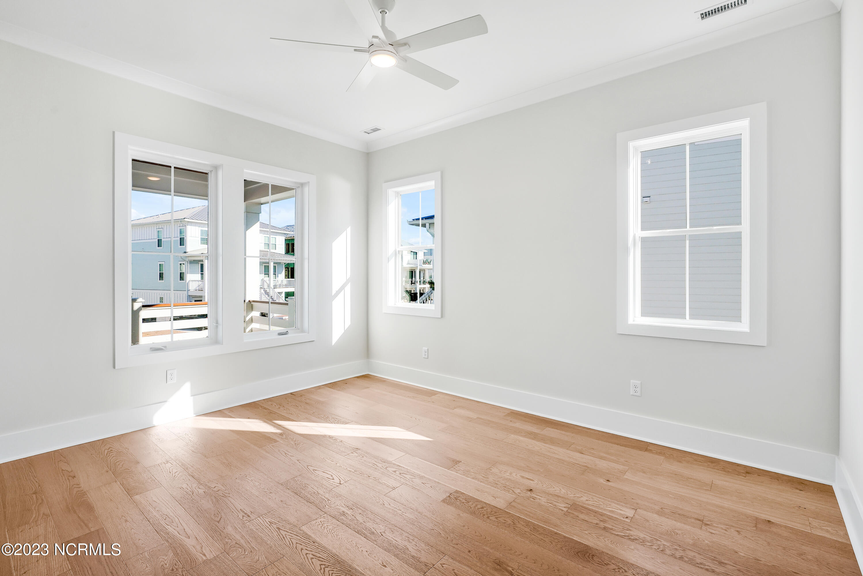 736 Waterstone Drive