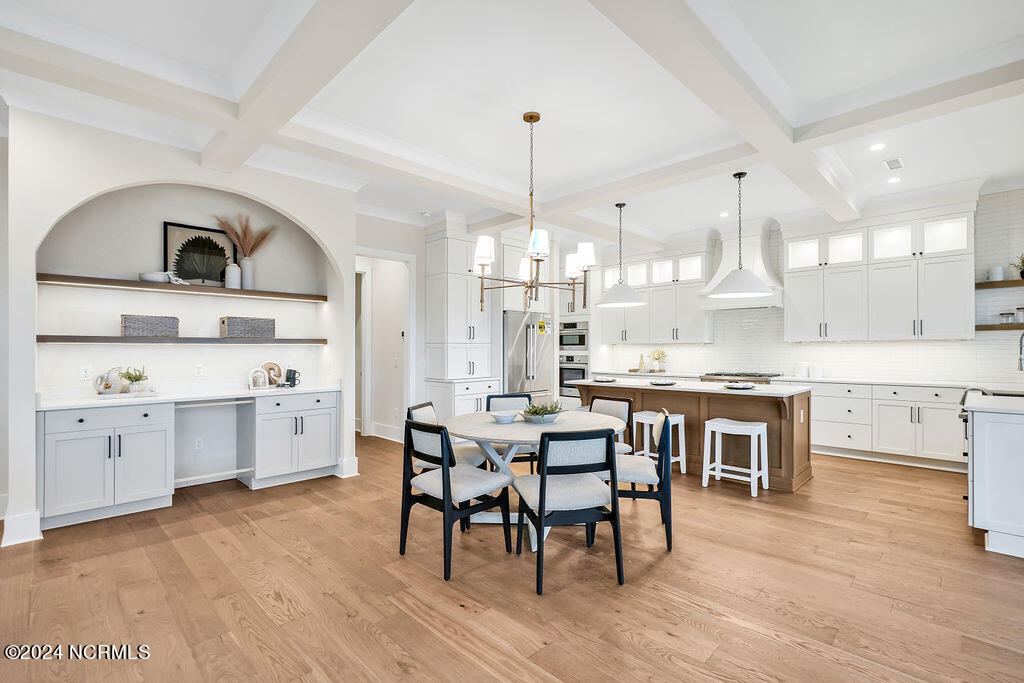 736 Waterstone Drive