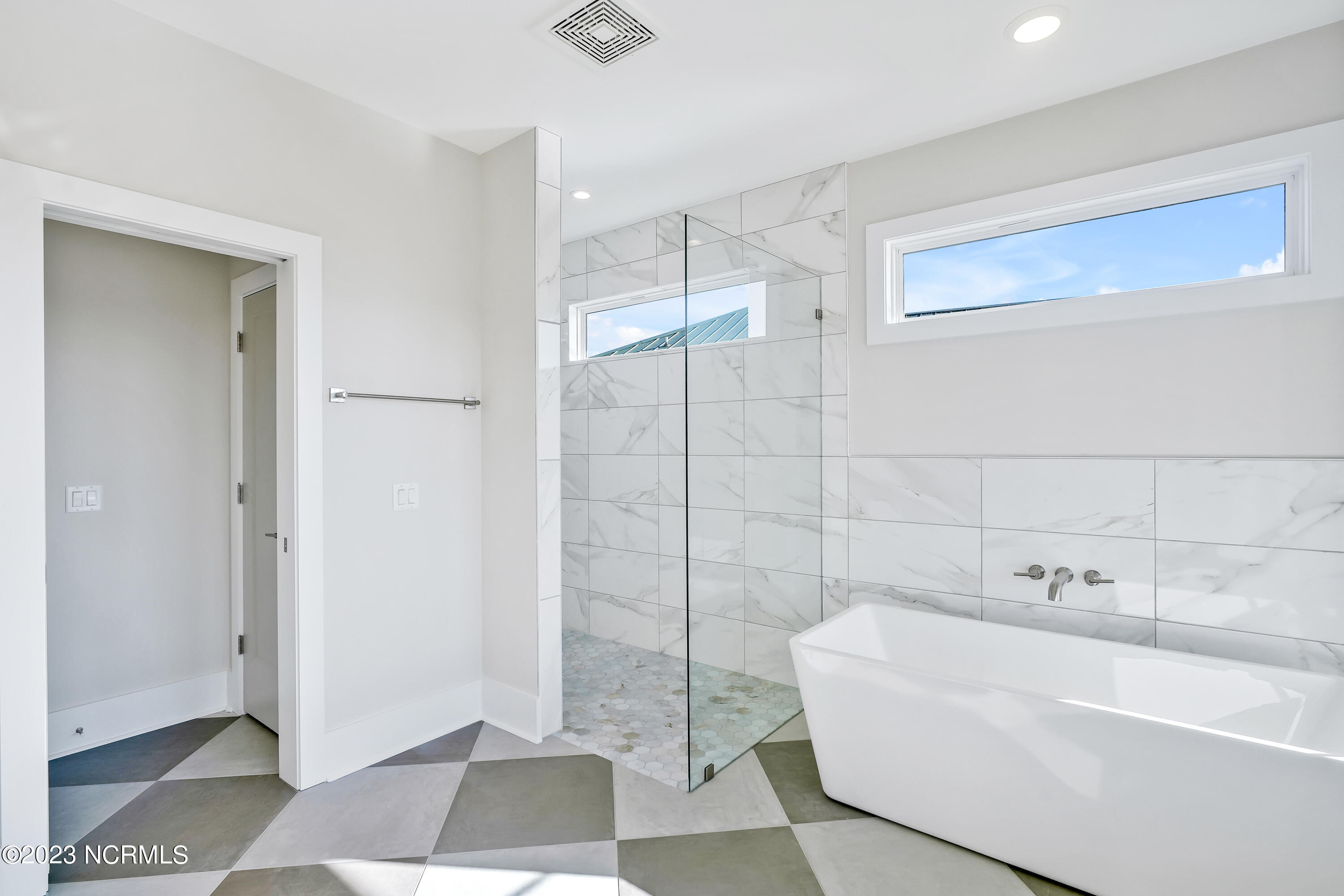 736 Waterstone Drive