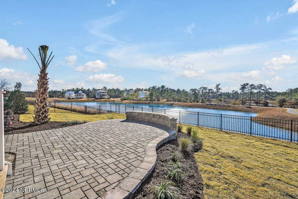 736 Waterstone Drive