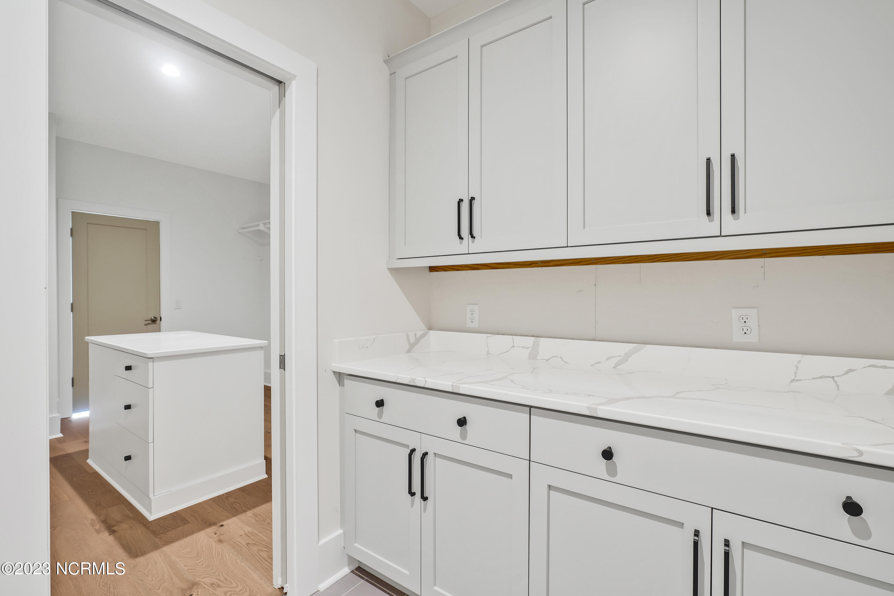 736 Waterstone Drive