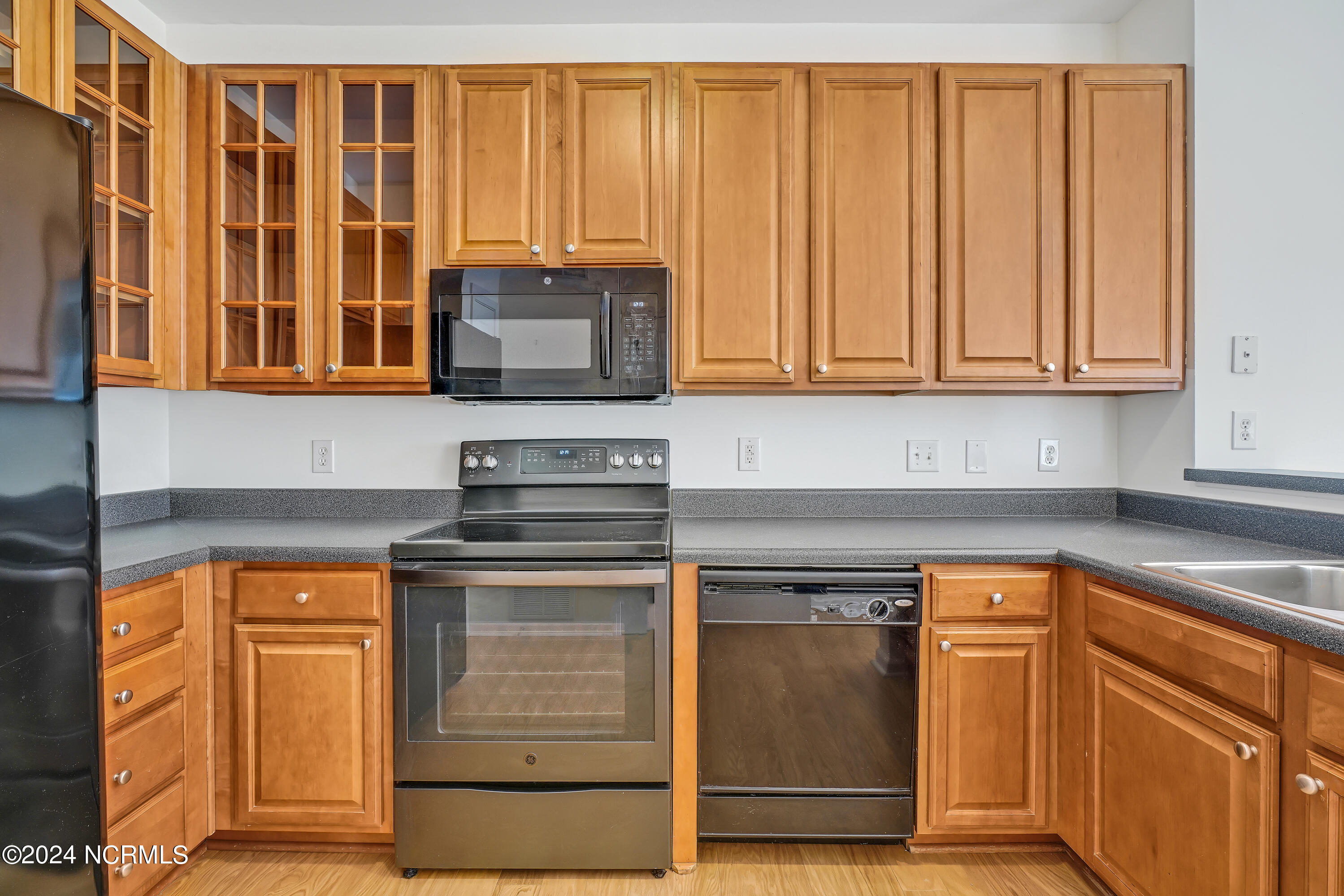 213 Fullford Lane, 204