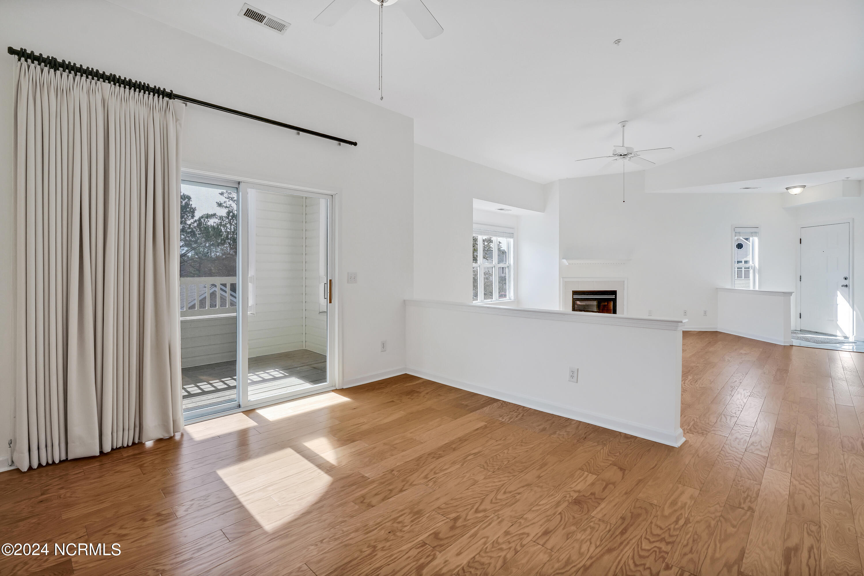 213 Fullford Lane, 204
