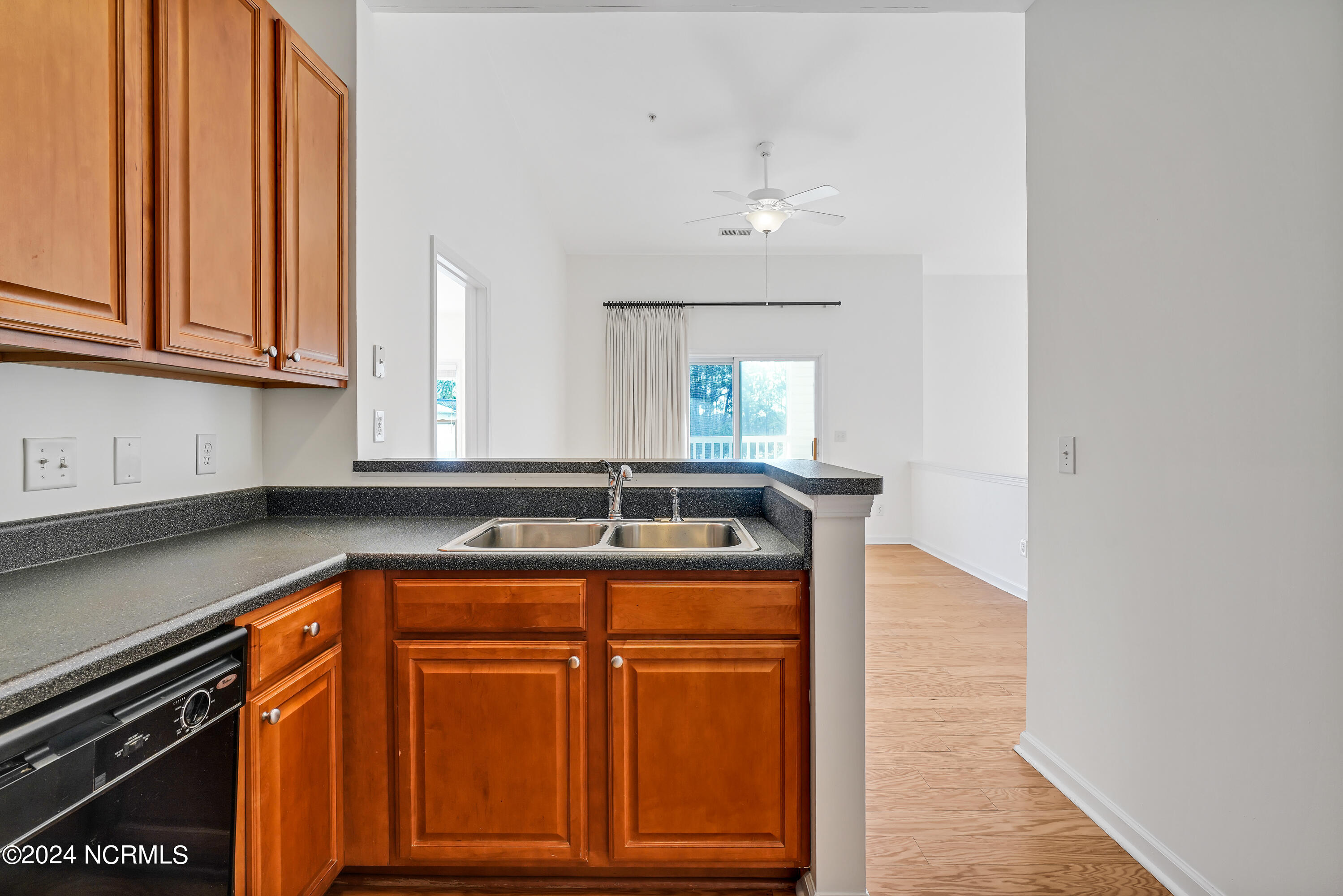 213 Fullford Lane, 204