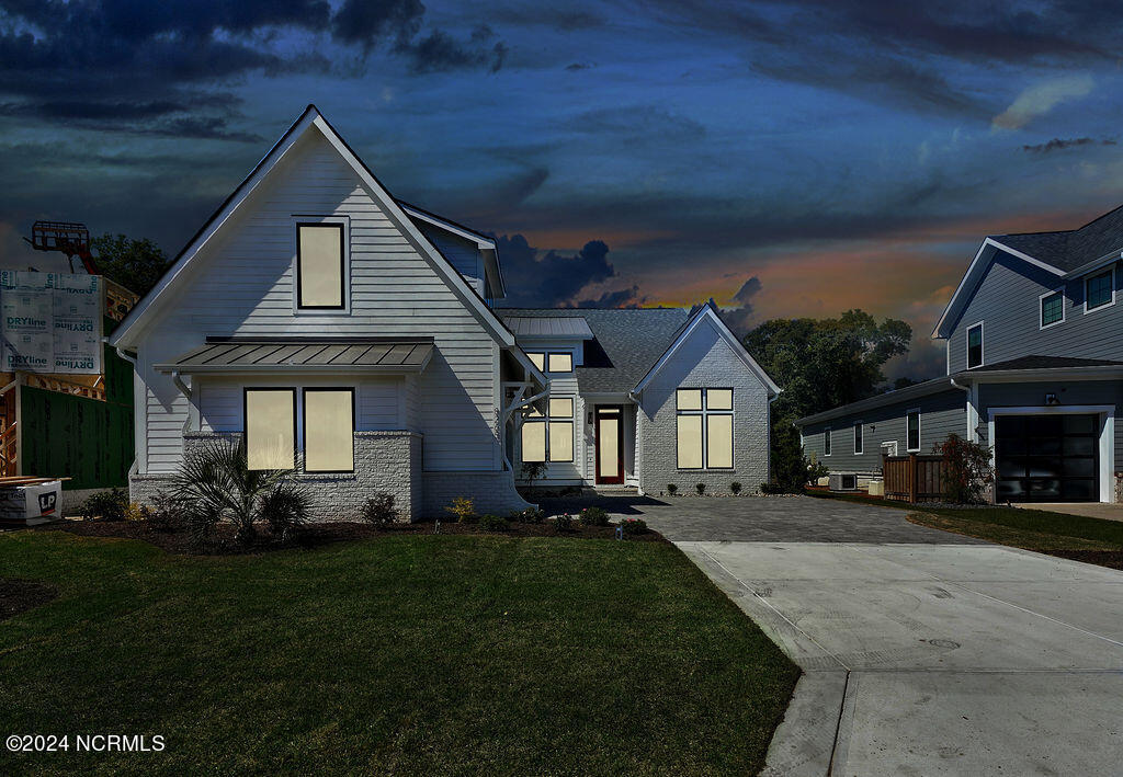 8265 Winding Creek Circle
