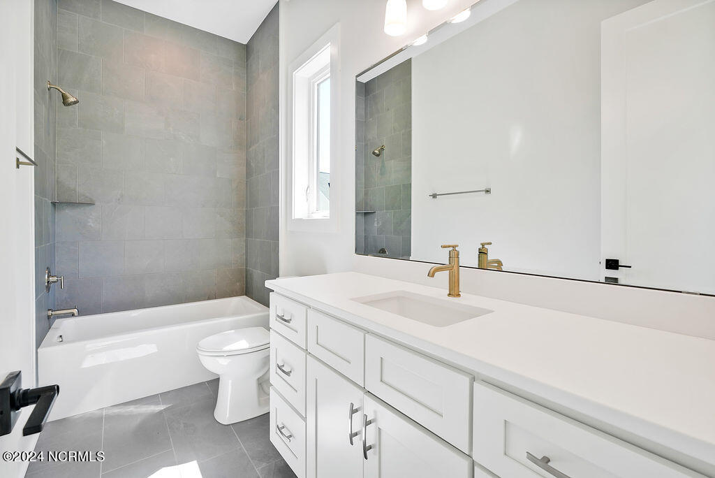 8265 Winding Creek Circle